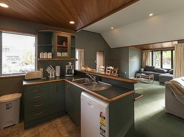 Tranquil Tipperary - Arrowtown Holiday Home