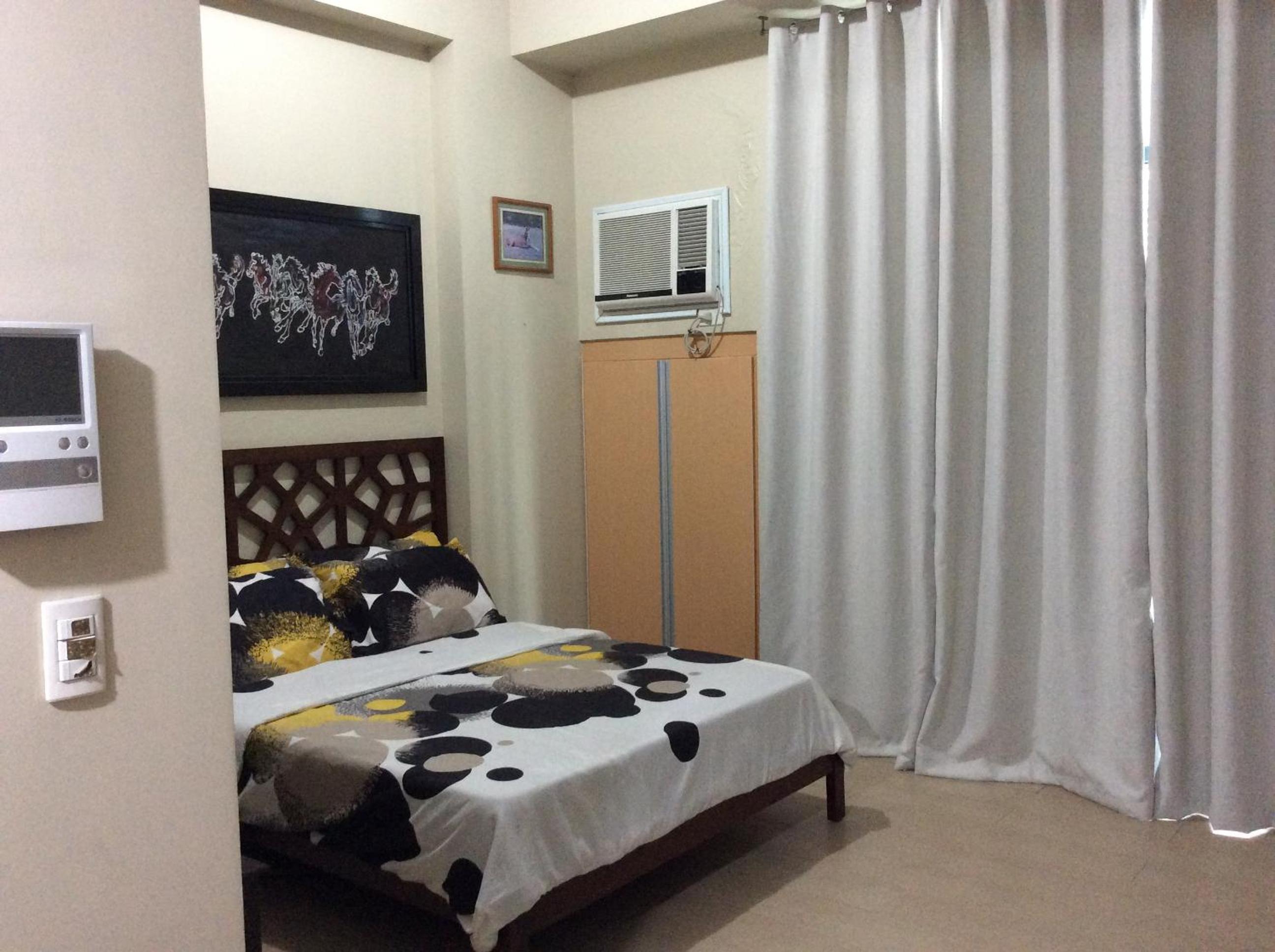 NAIA Terminal 3 Condotel by Ann view 3