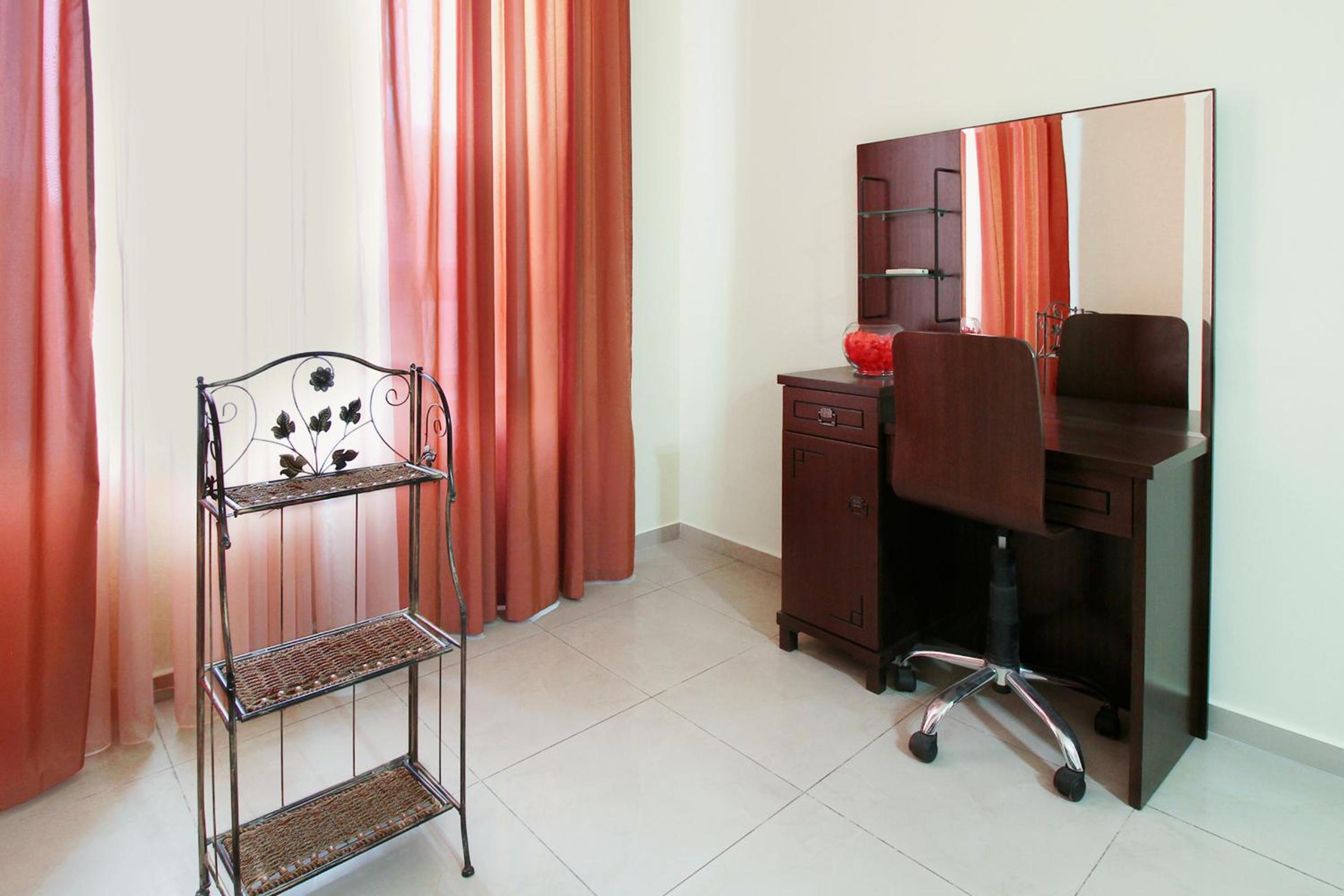 3 Bedroom Apartment in Homey Residence