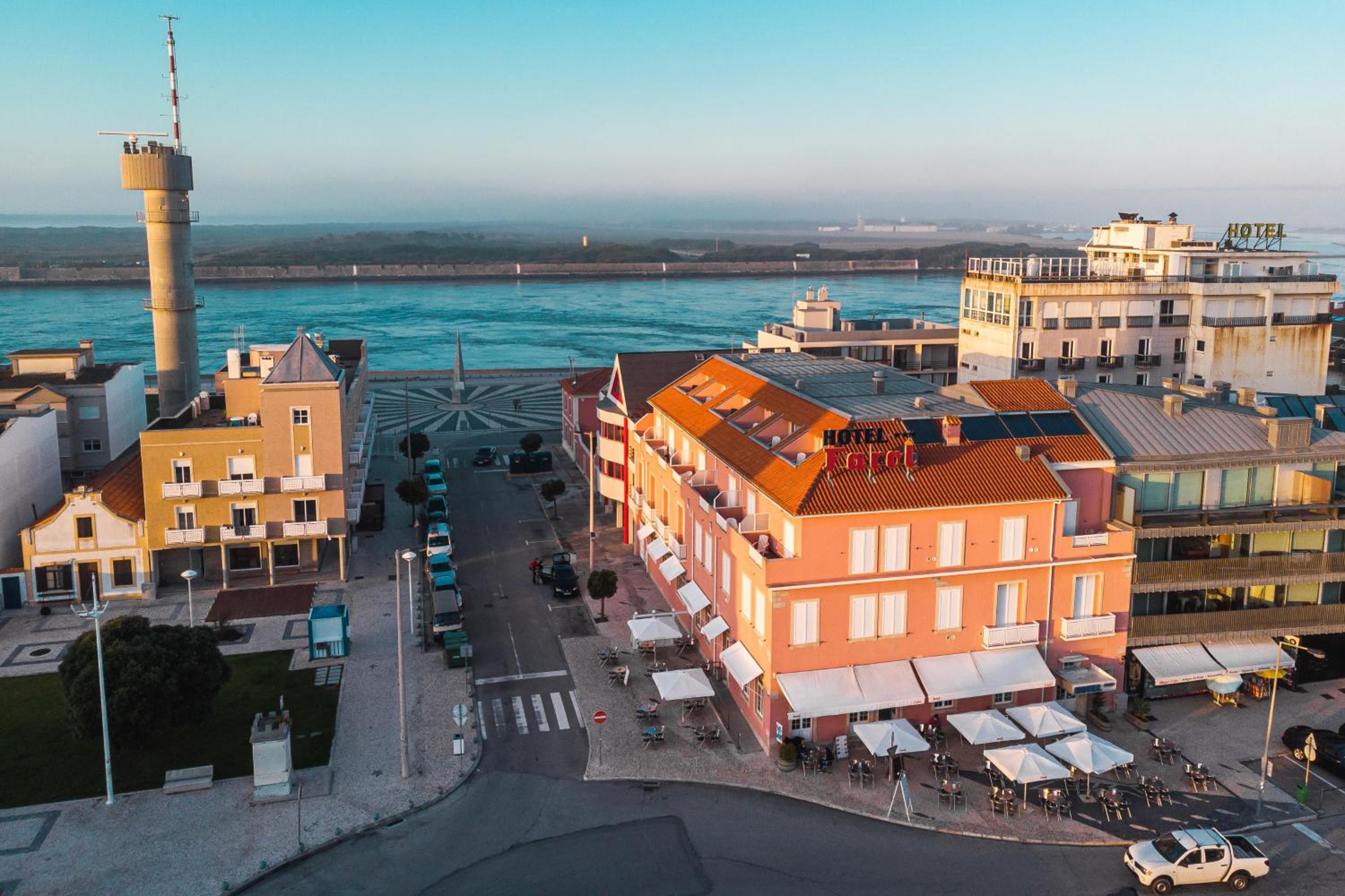 Hotel Farol - Image 1