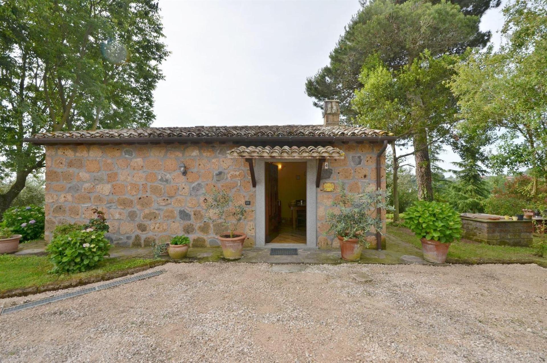 Il Mandorlo view 3