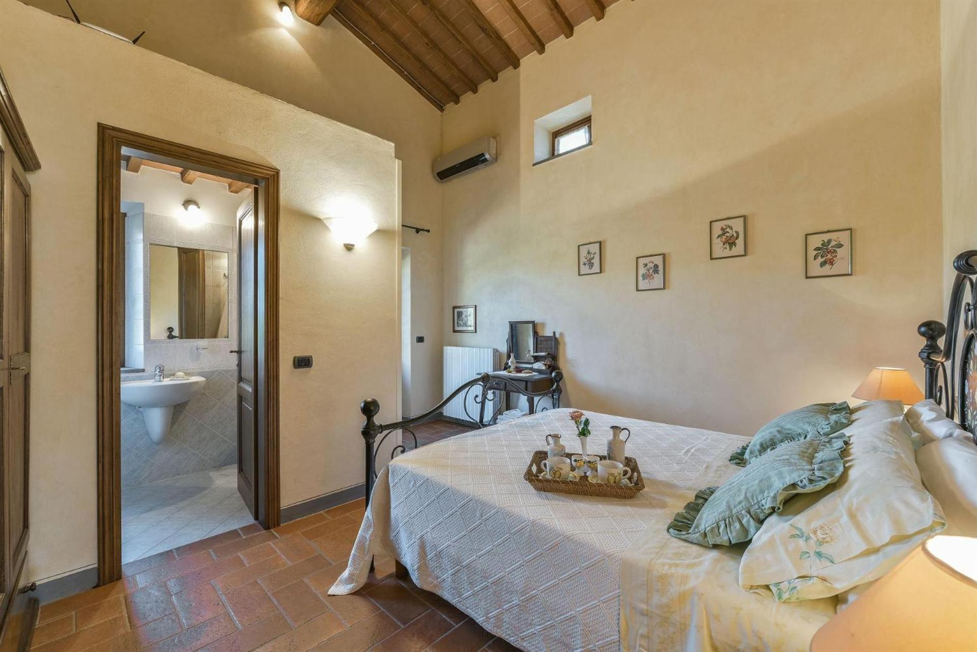 Poggio della Villa view 5