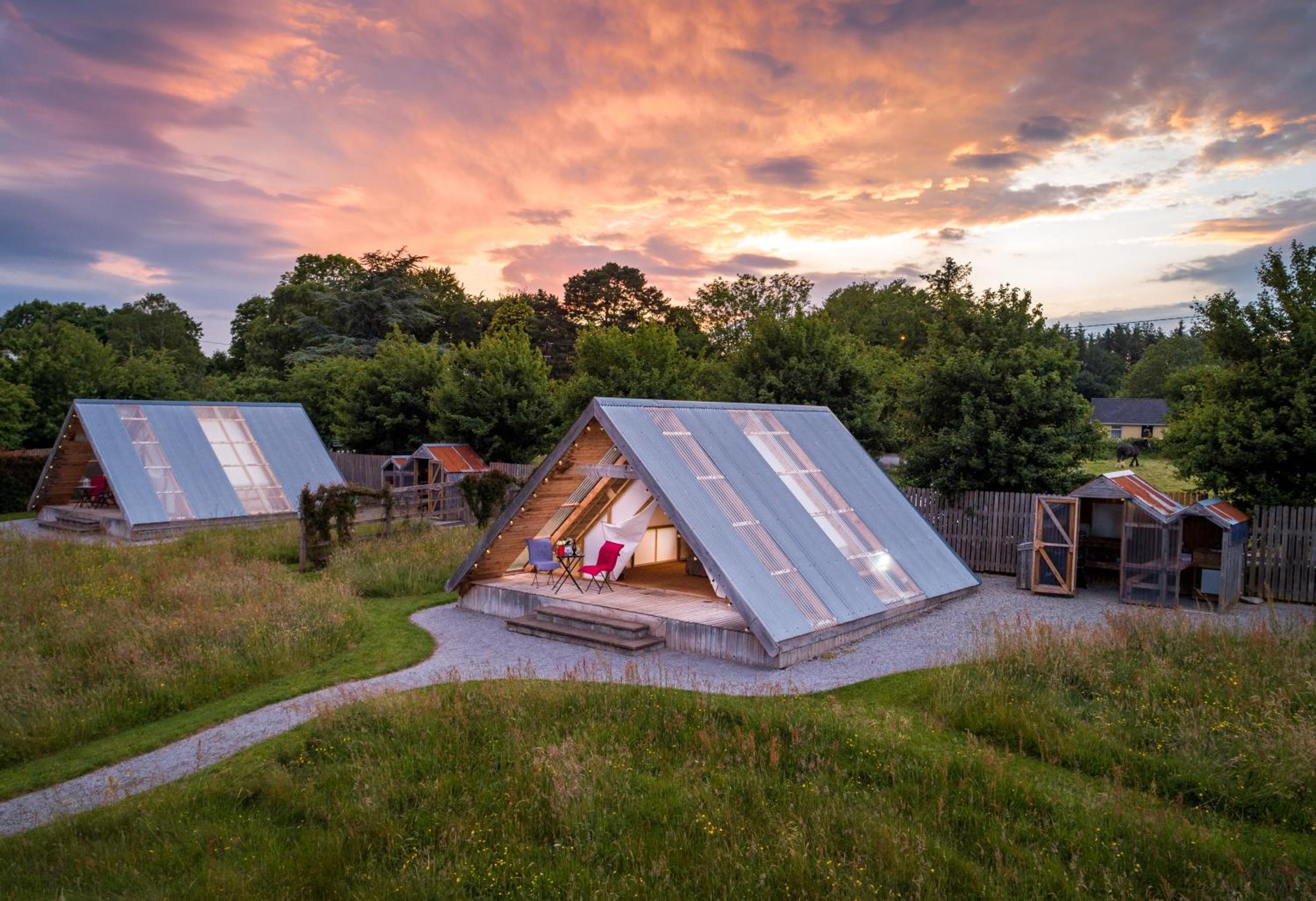 Killarney Glamping at the Grove, Suites and Lodges