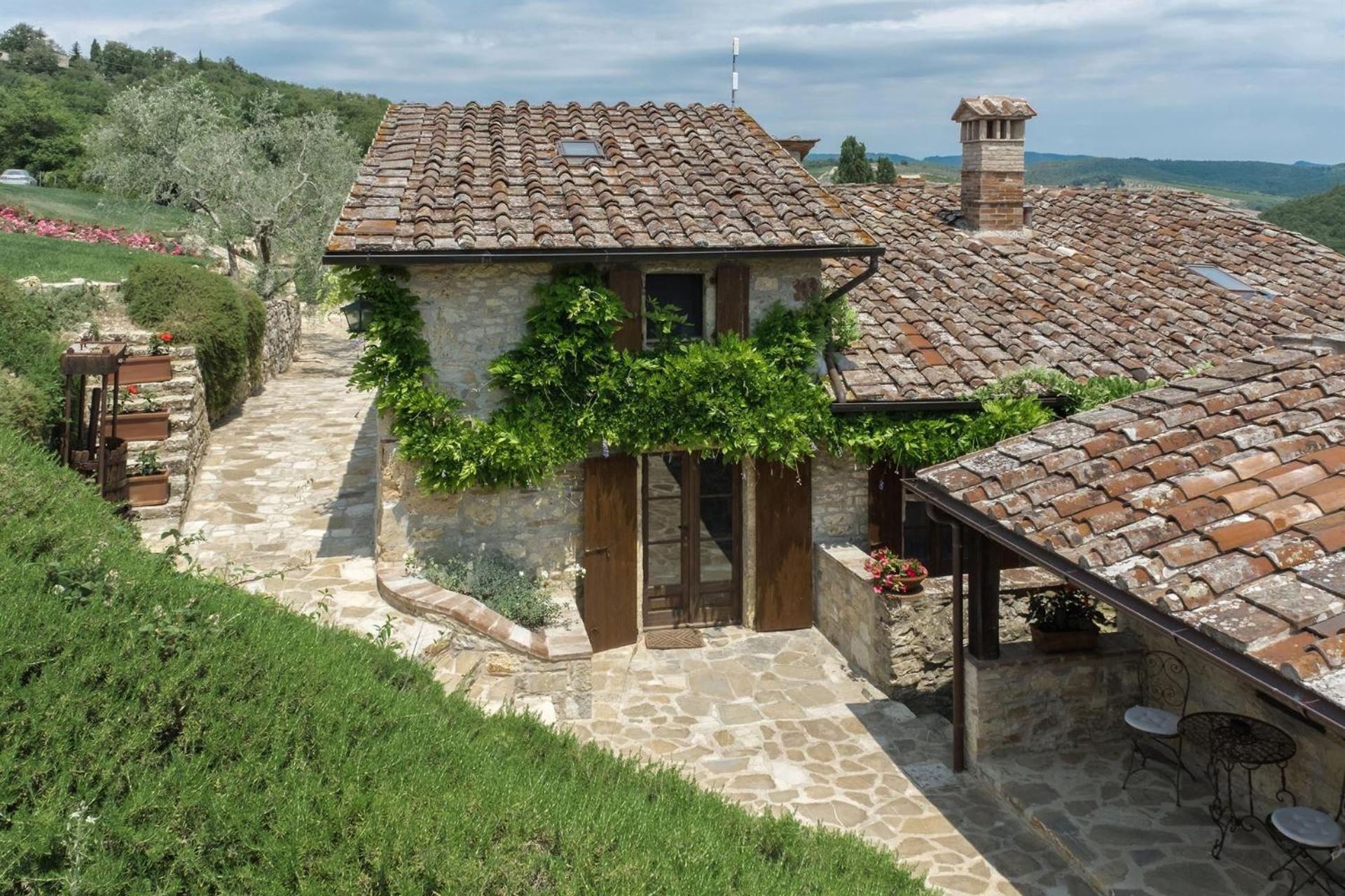 Tenuta Lo Spugno view 5