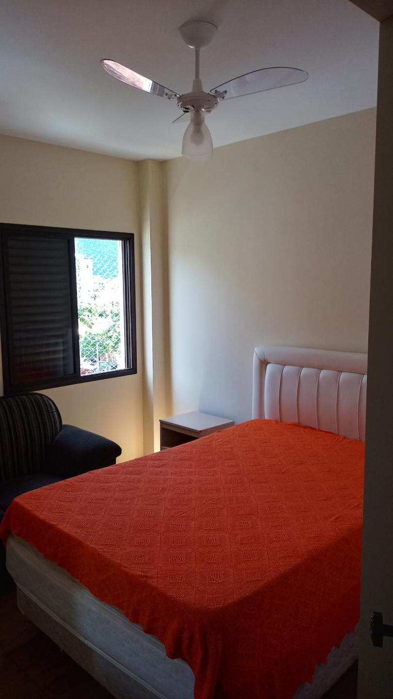 Apart. Martim de Sa - Pe na Areia