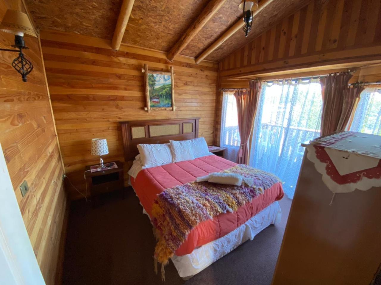 Cabañas y Hostal Isla Mágica