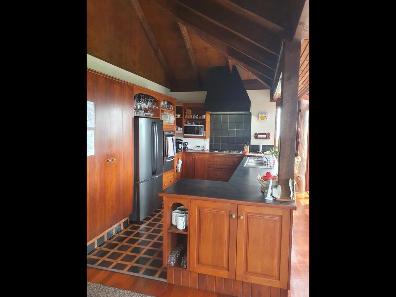 Tamborine Mountain Bed and Breakfast