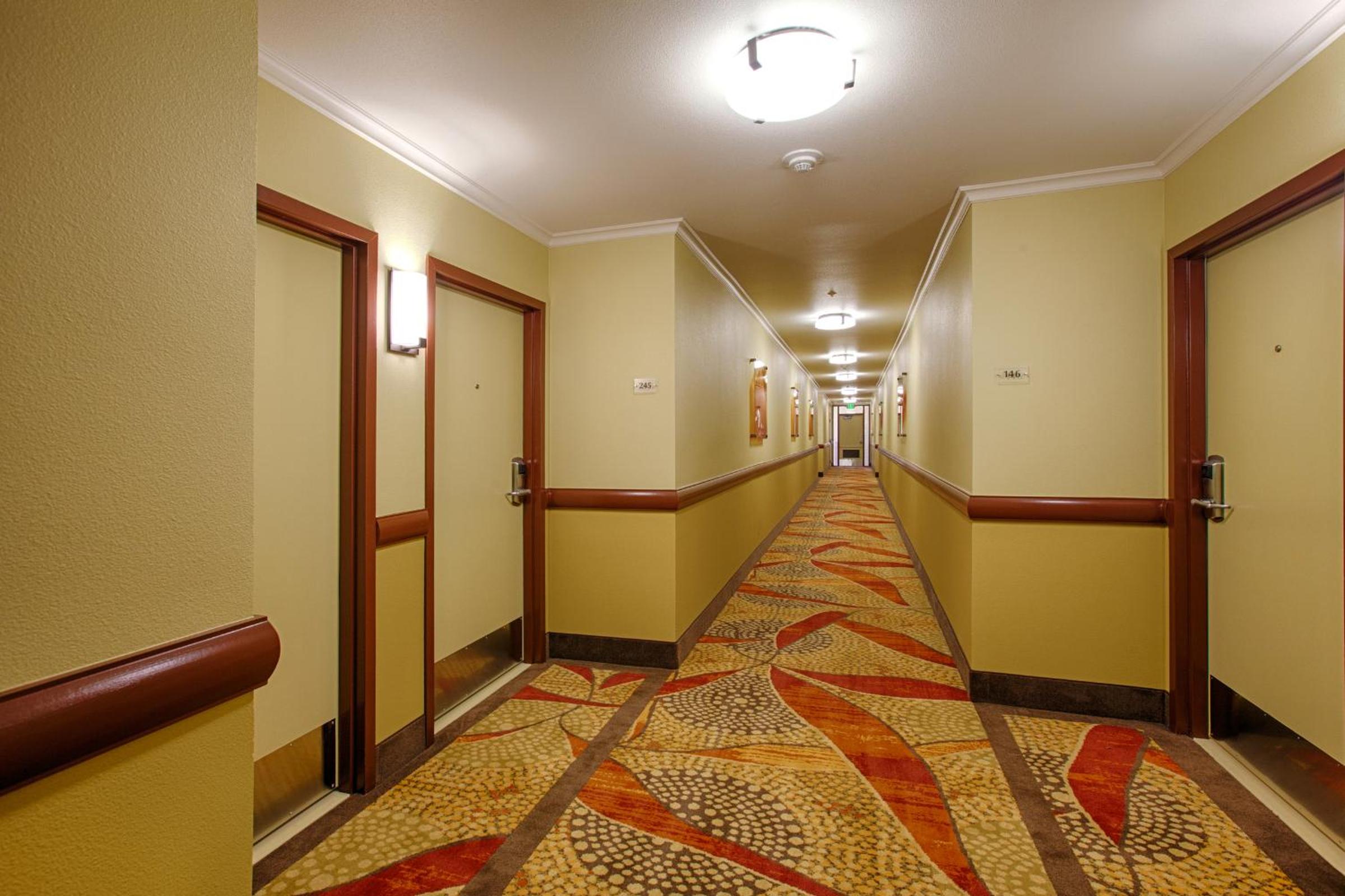 Winners Circle Resort - Property Image 17