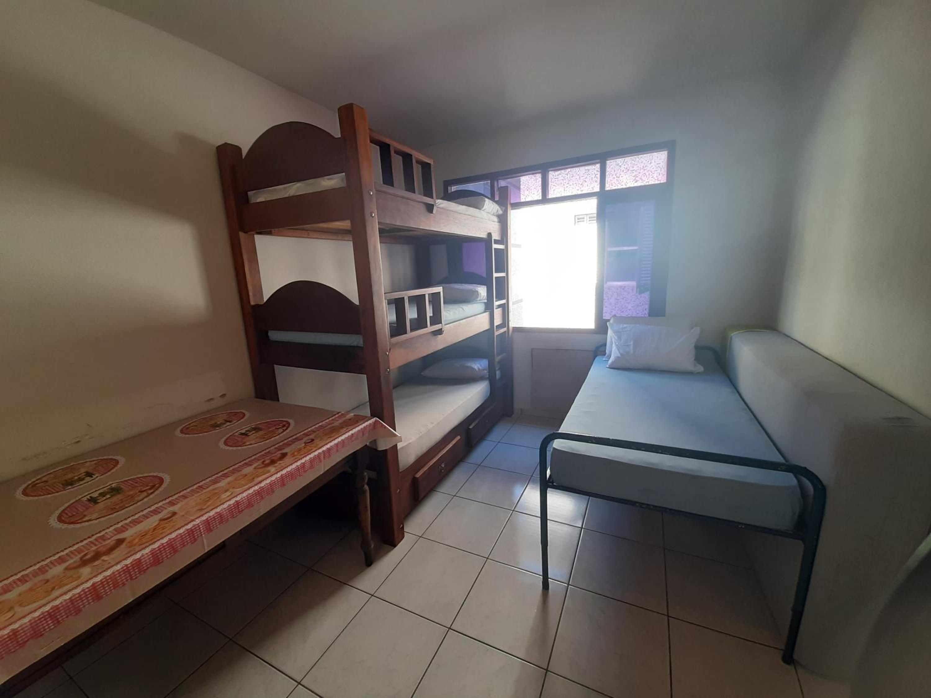 Apartamento mobiliado no Canto do Forte - Praia Grande - SP Férias, temporada, feriados