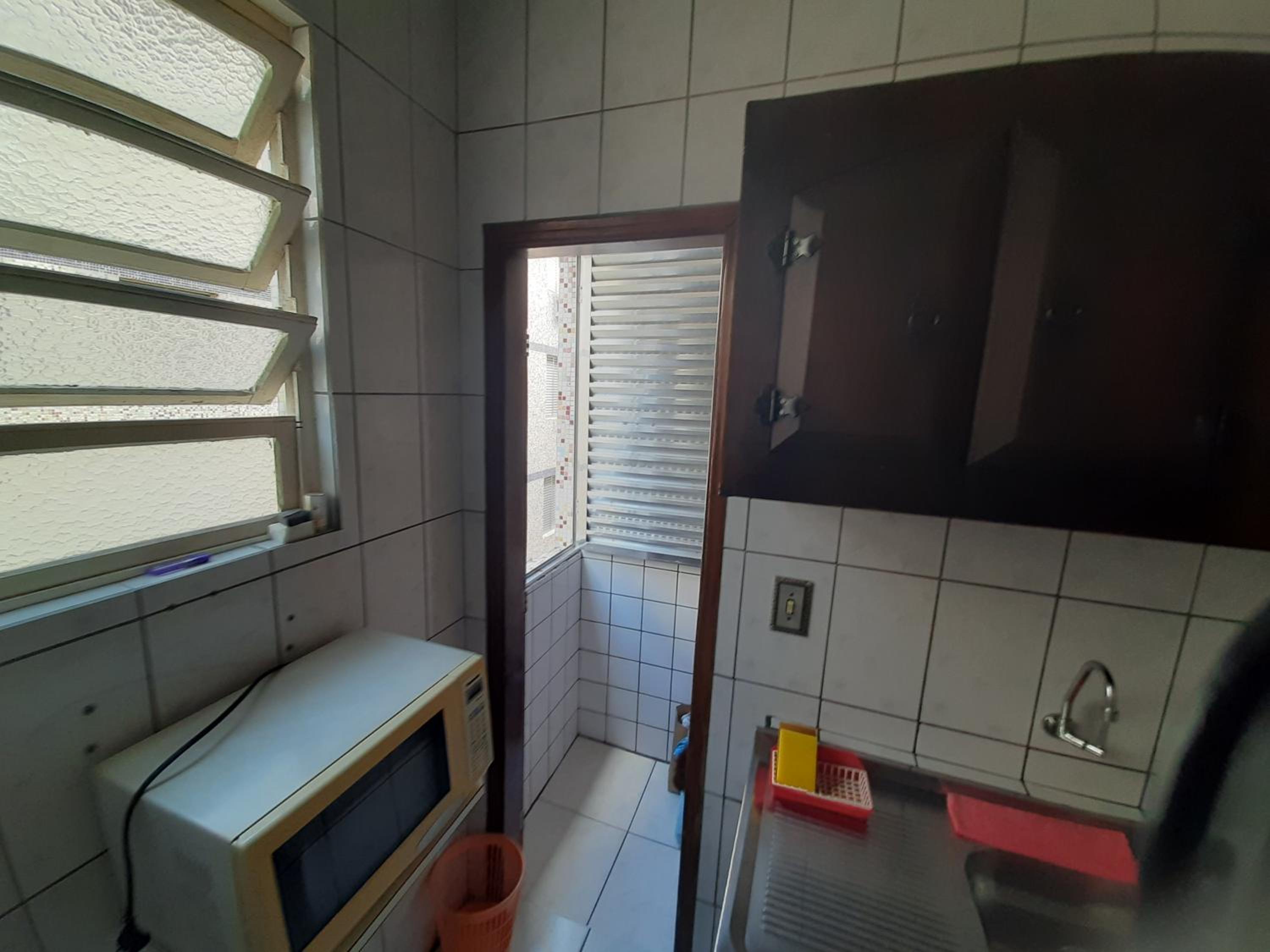 Apartamento mobiliado no Canto do Forte - Praia Grande - SP Férias, temporada, feriados