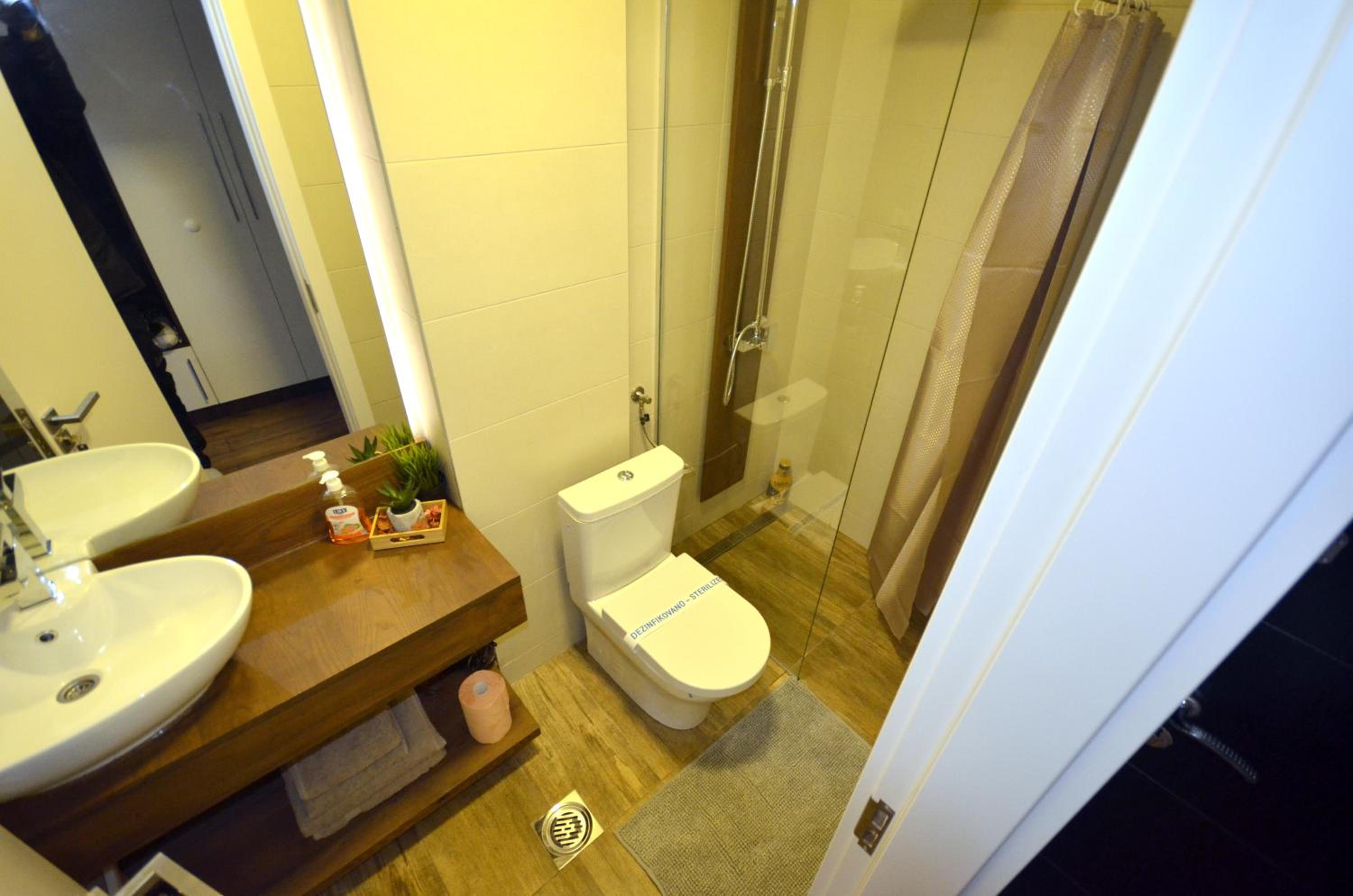 C l e a n&C o z y Apartmani Divcibare view 2