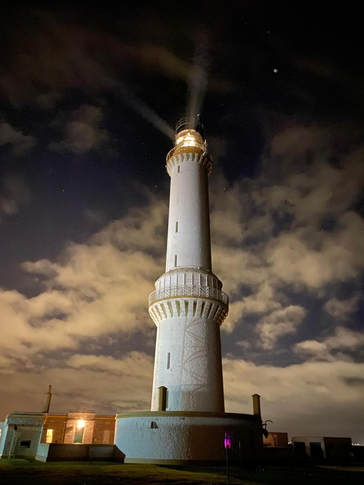 Aberdeen Lighthouse Cottages - coastal, dolphins