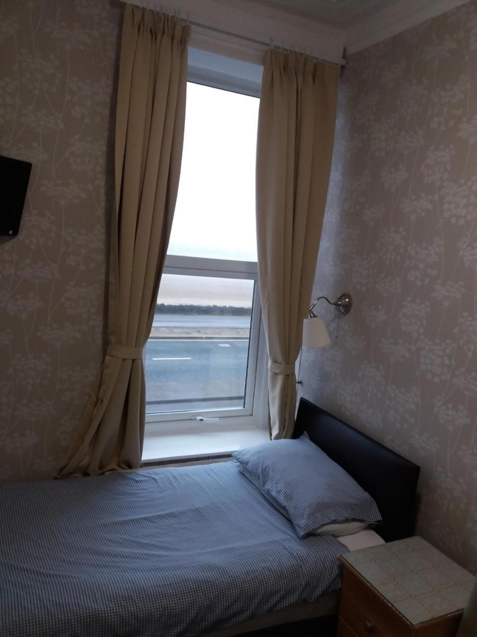 Photo 48