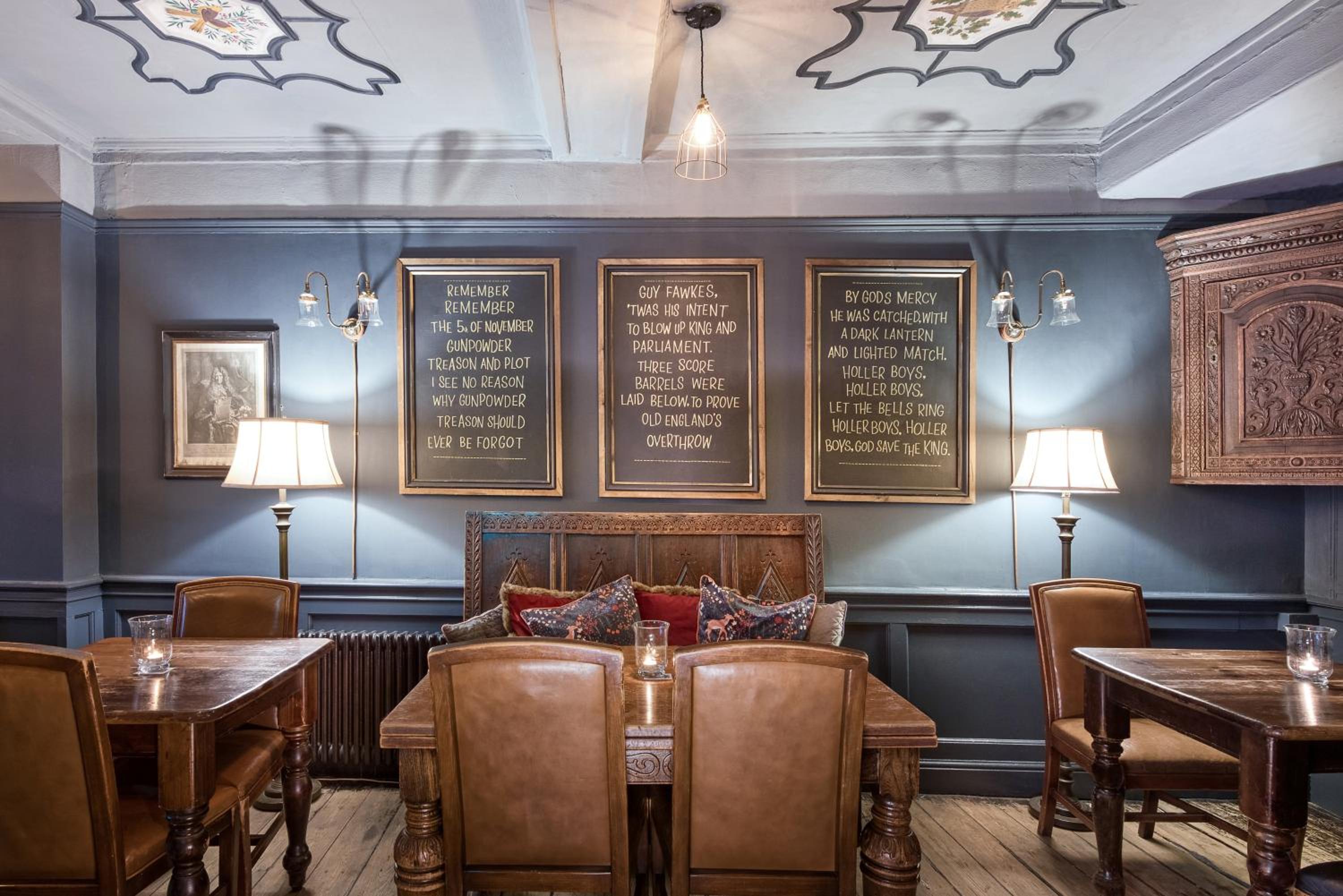 Guy Fawkes Inn