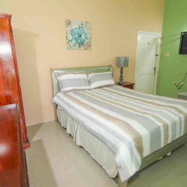 Dela de-Rose Guest House Negril Jamaica