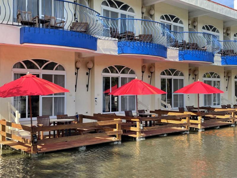 Swan Lake Villa Resort