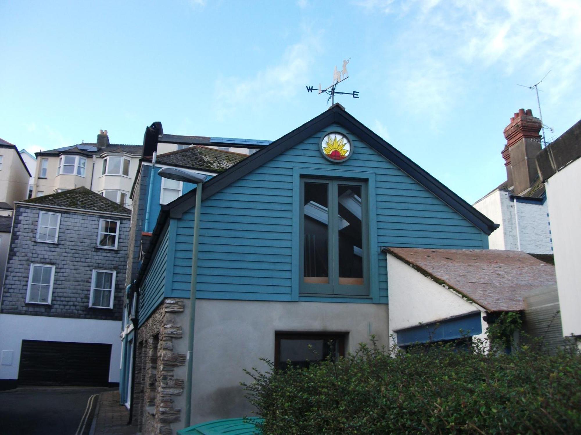 Photo 10