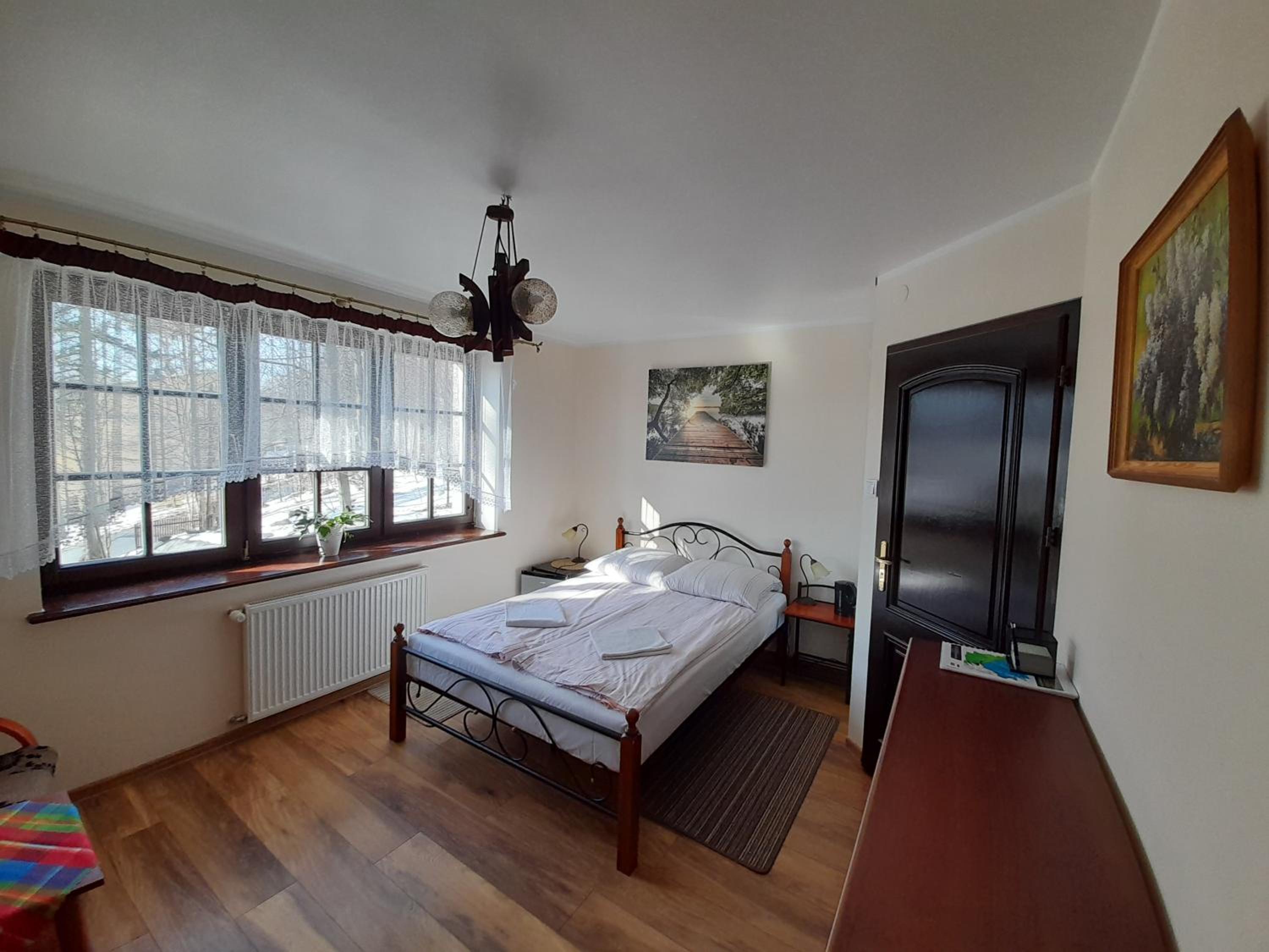 Photo 47