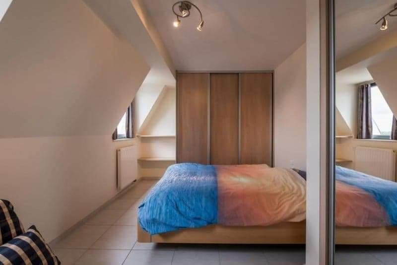penthouse saint idesbald