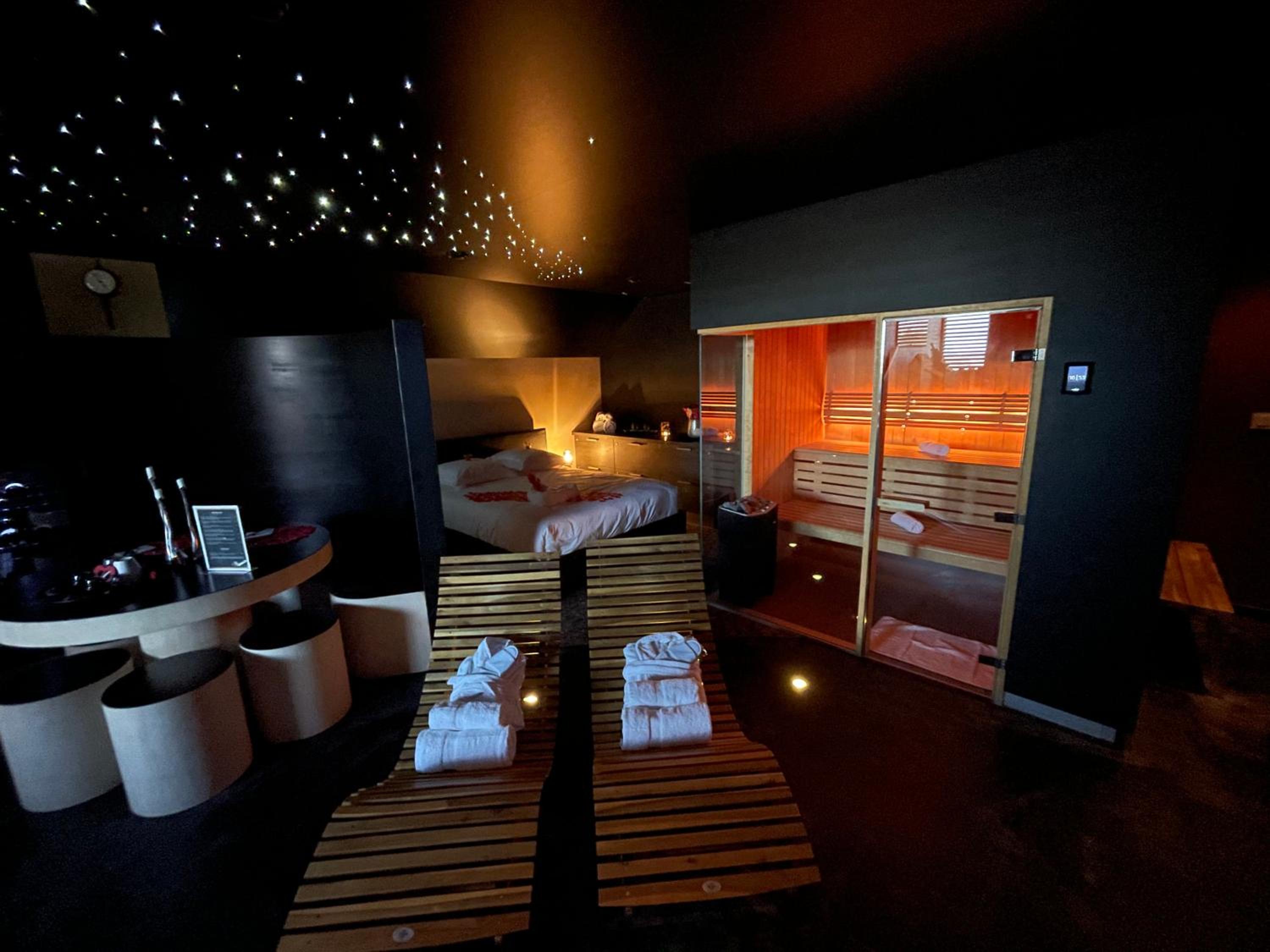 Octavie - Suite de luxe à Tournai avec piscine privée, jacuzzi, sauna et hammam
