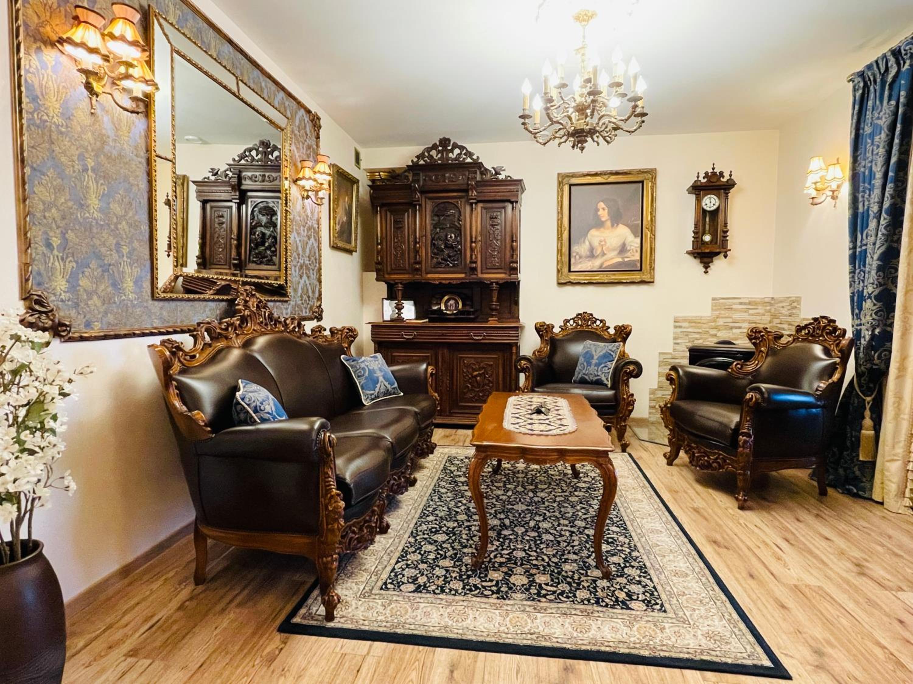 Grand Duke Apartments view 5