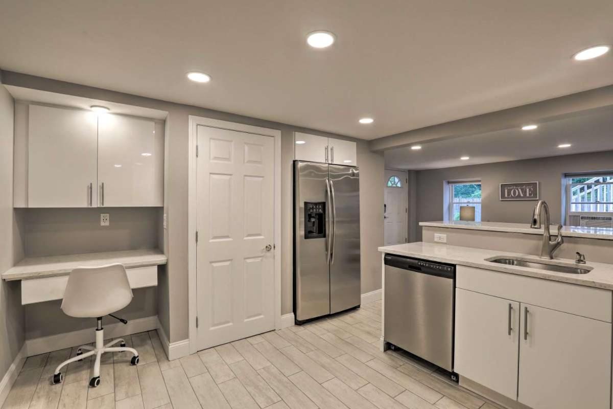 Boston Vacations - Cozy Quiet Getaway Surrounded by Nature - 19 Miles to Downtown Boston! - Property Image 5