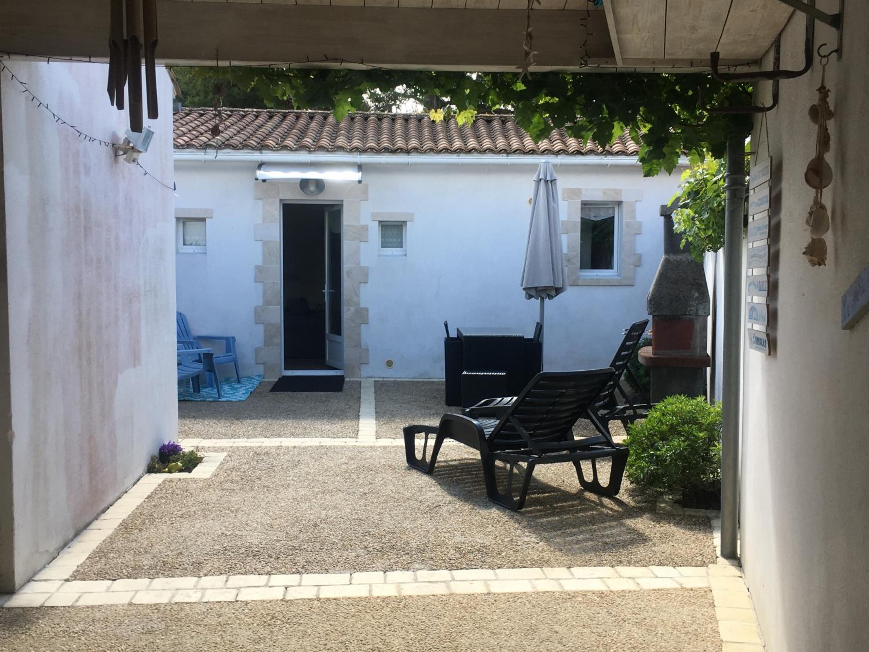 La Petite Maison sur l'Ile de Ré view 2