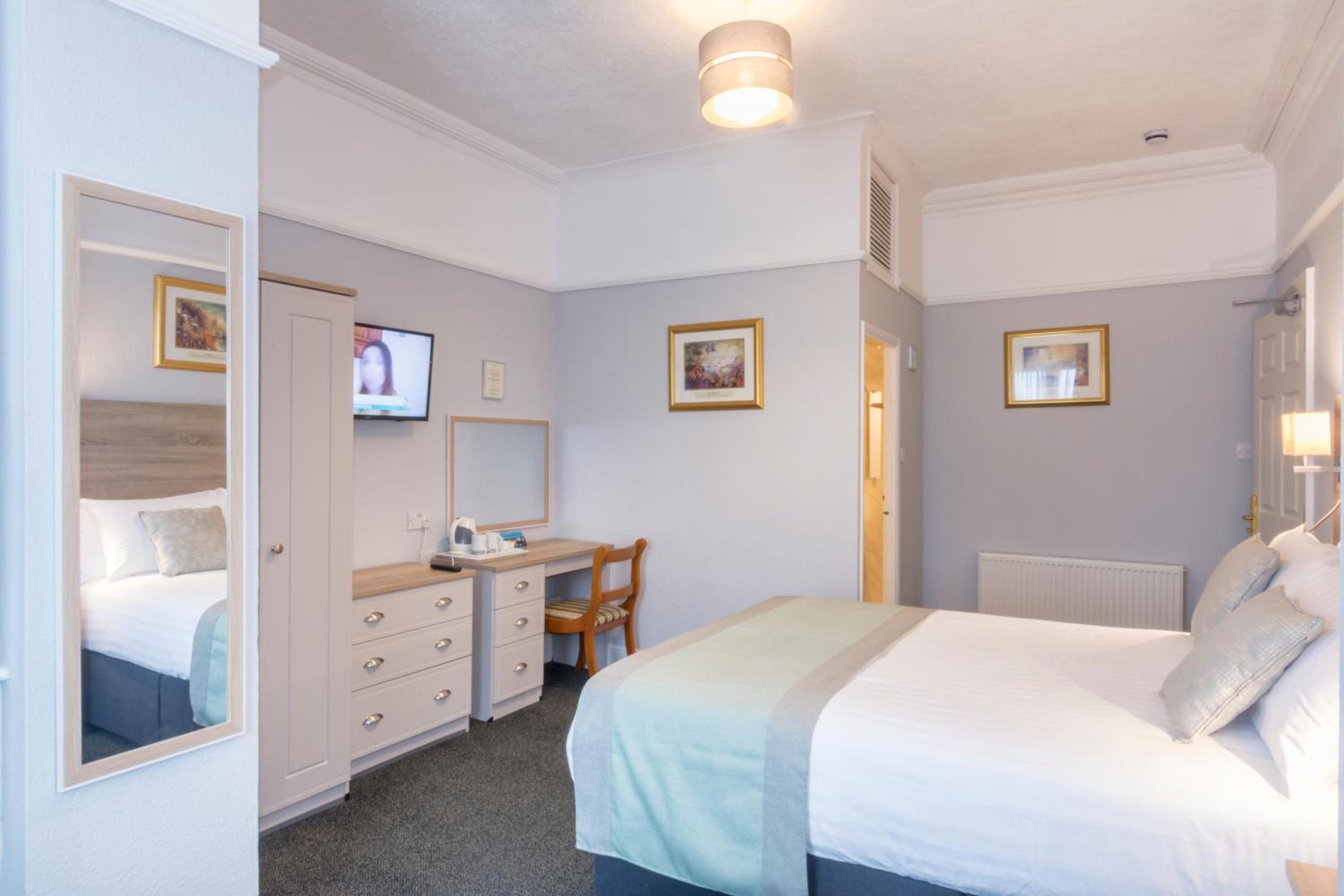 Lindum Lodge view 5