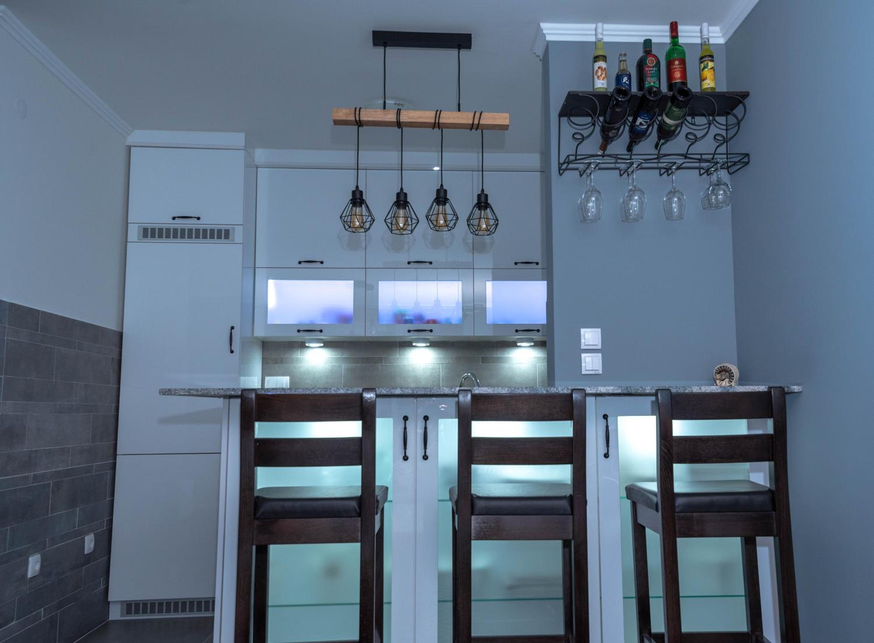 Athena Apartman