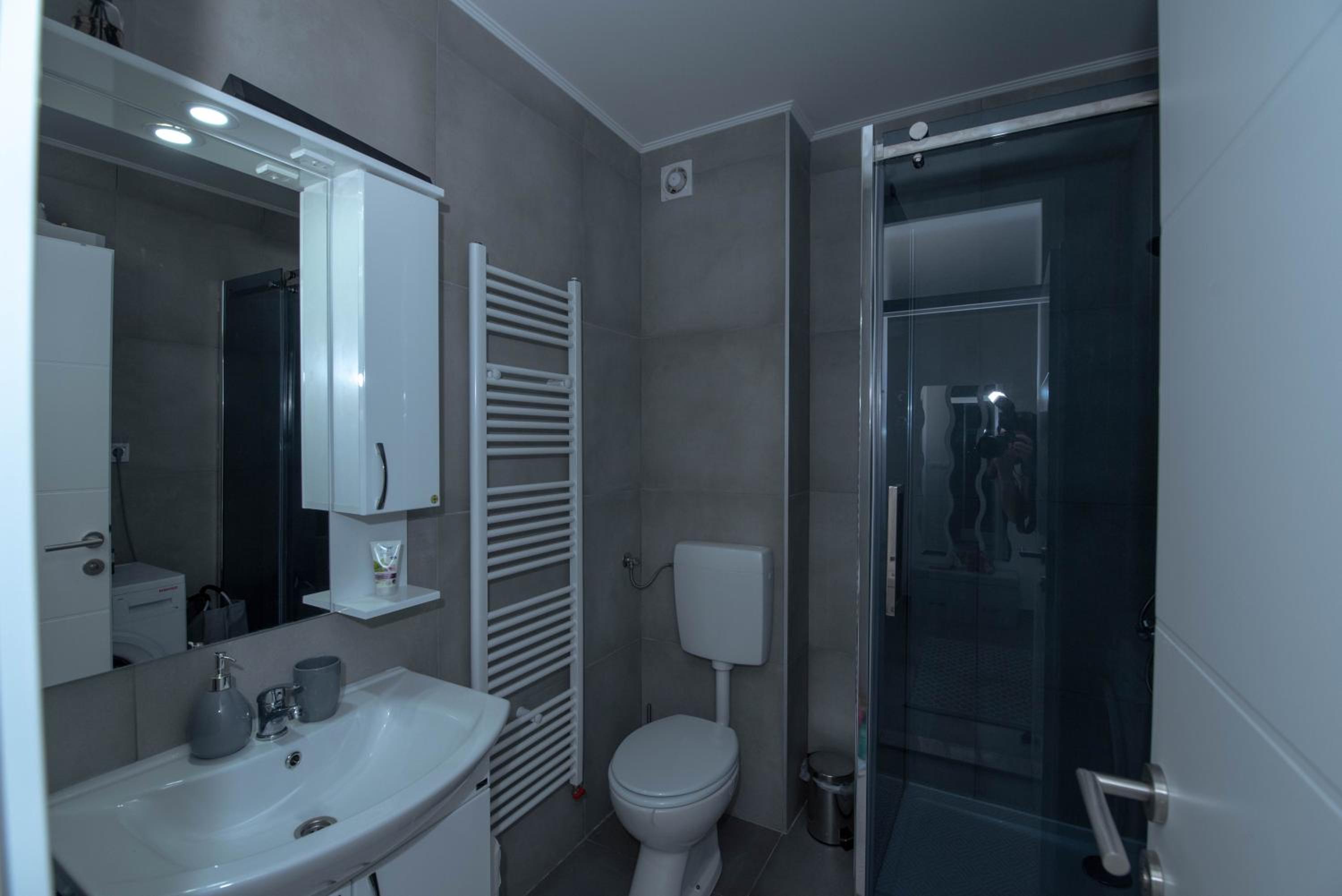 Athena Apartman