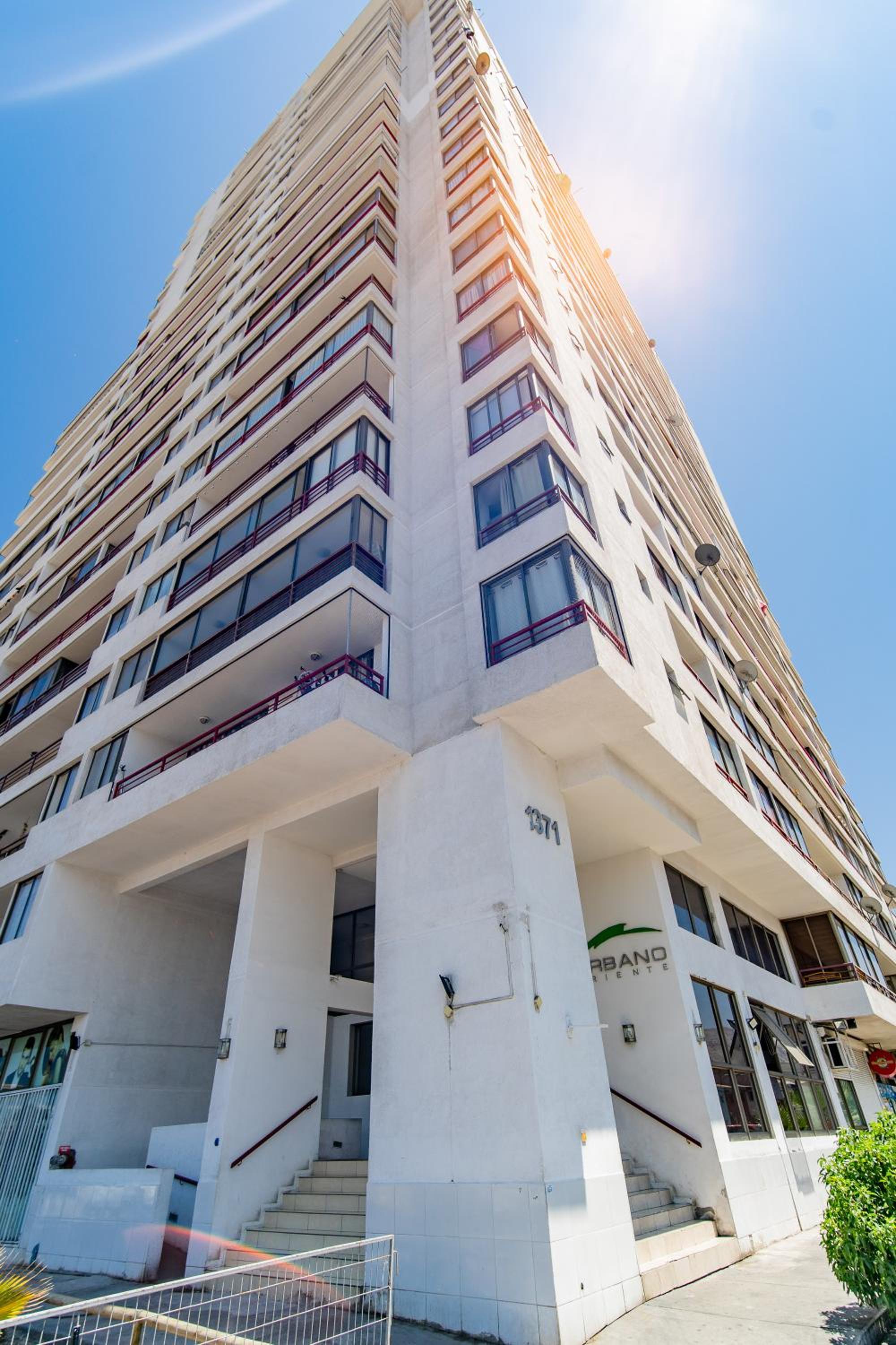 Hotel Alpro Urbano Oriente - Image 1