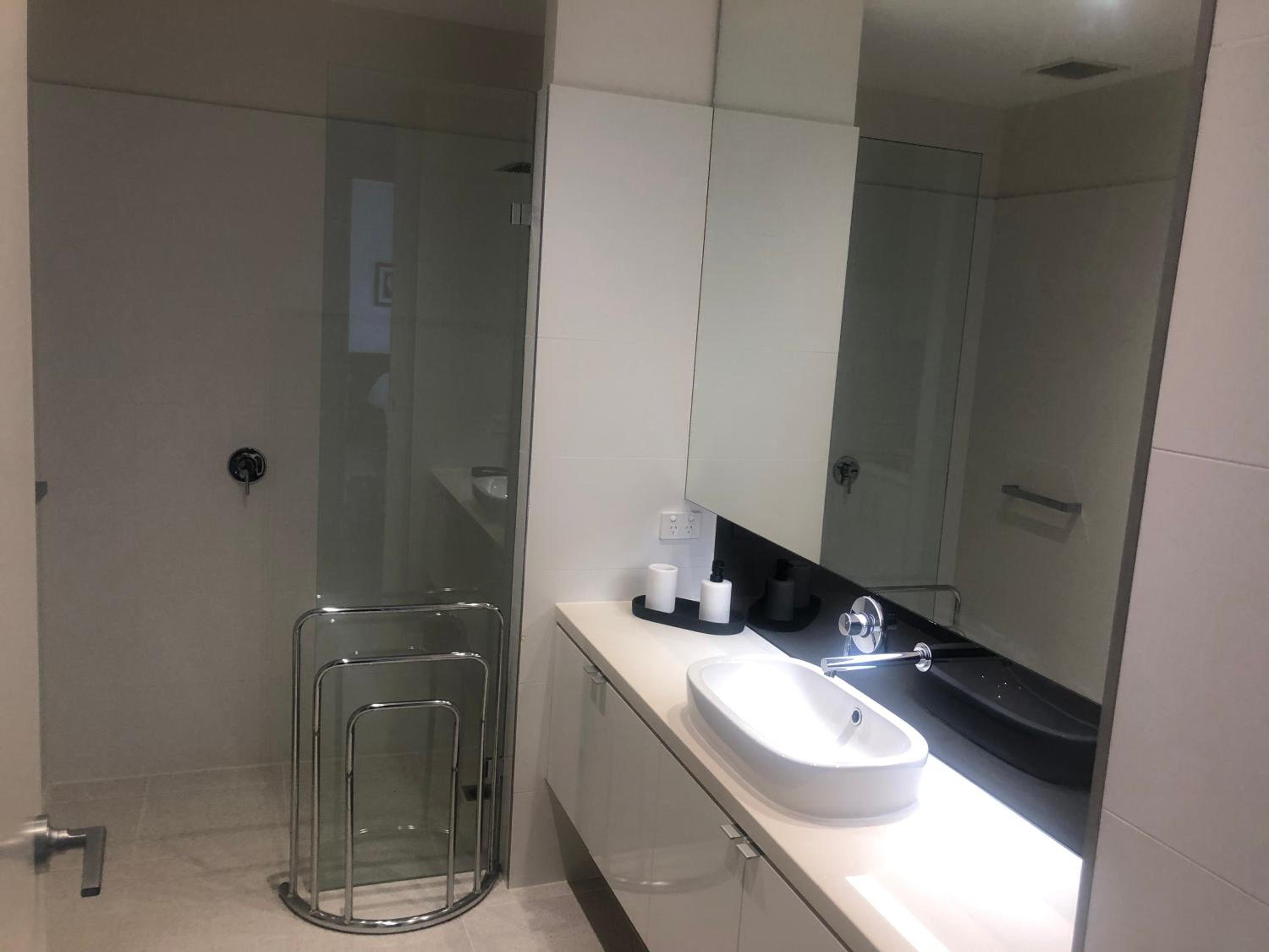 C-Scape Penthouse - Cowes beach front
