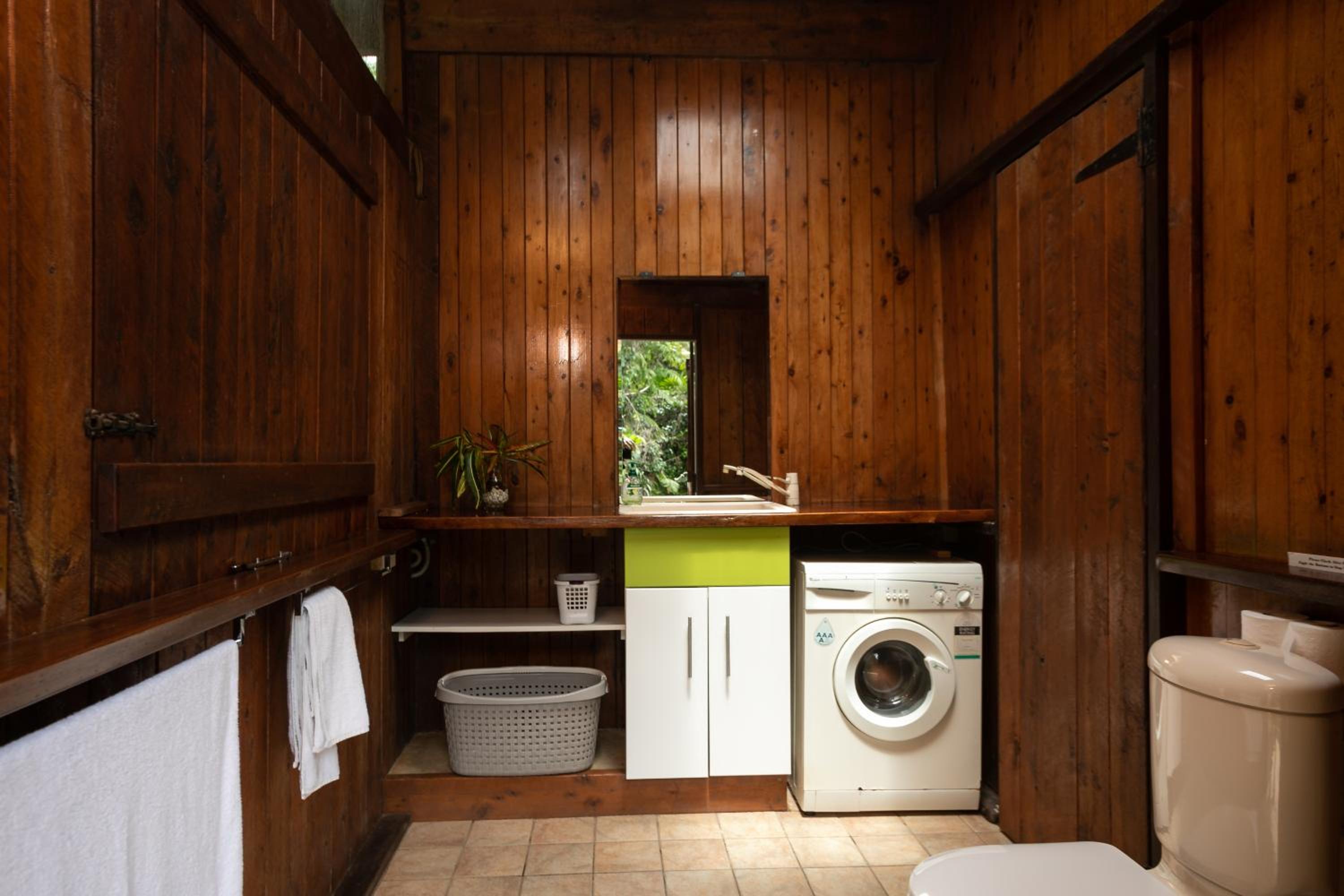Daintree Holiday Homes - La Vista