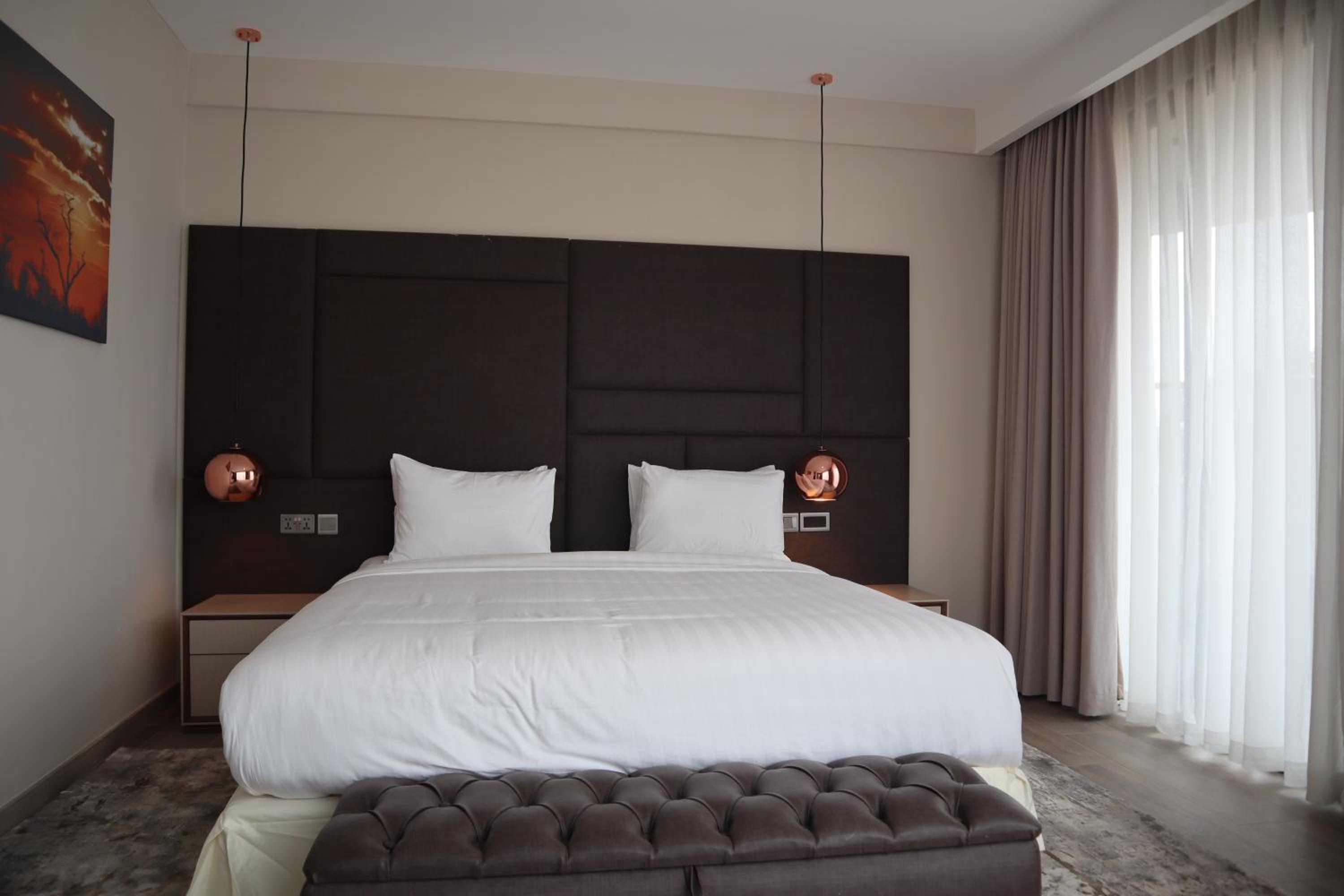 The Curve by Maskani Lifestyle