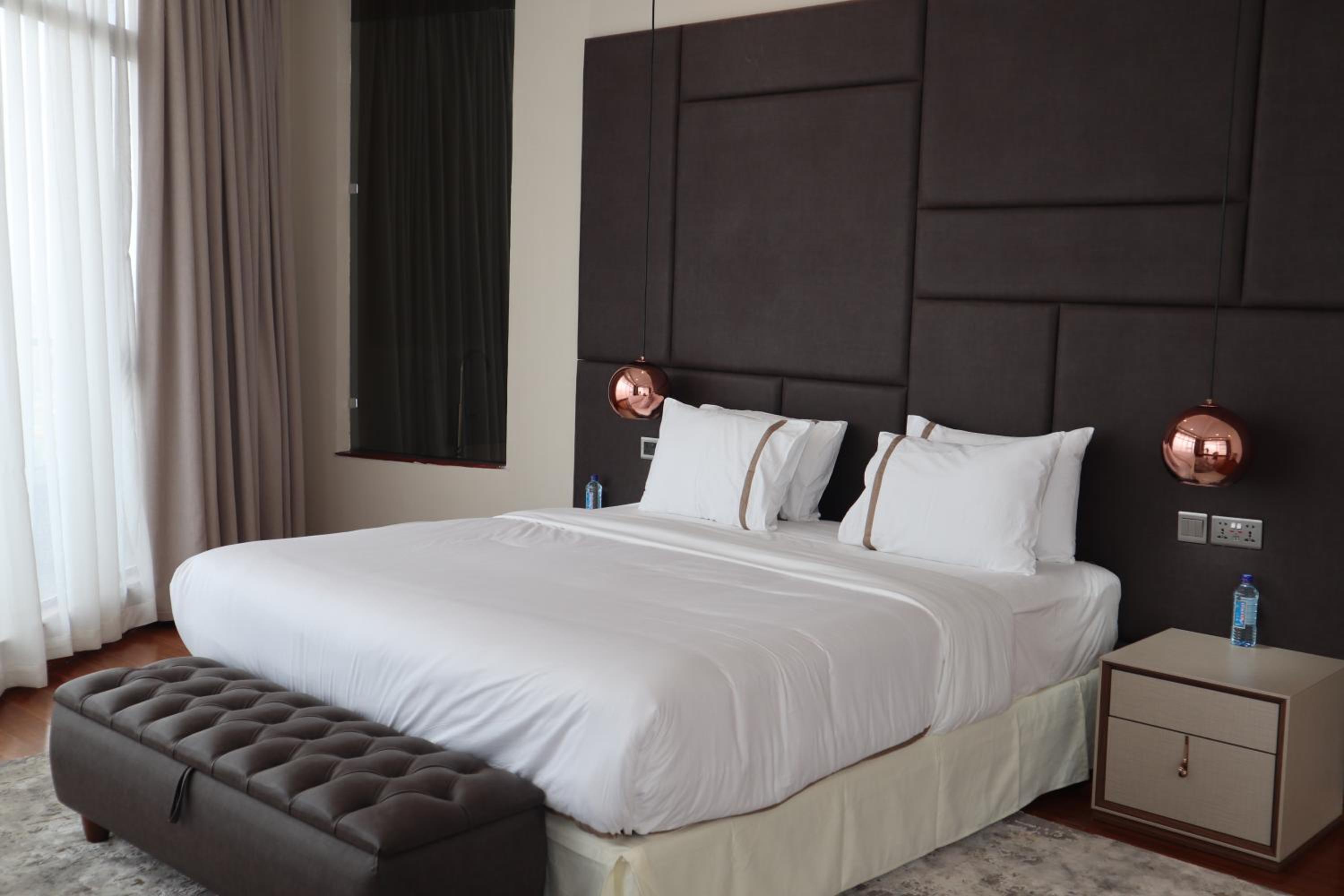 The Curve by Maskani Lifestyle