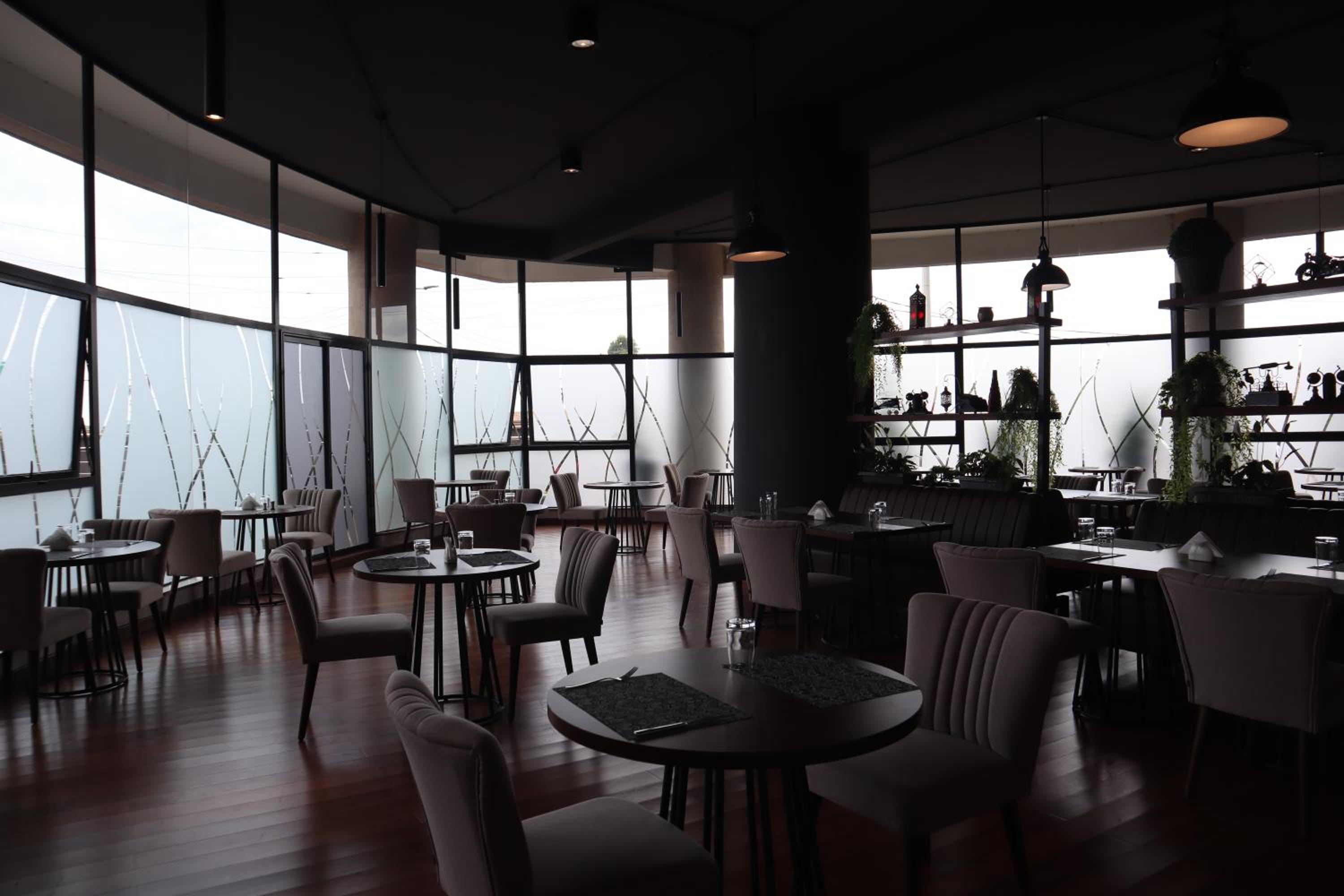 The Curve by Maskani Lifestyle