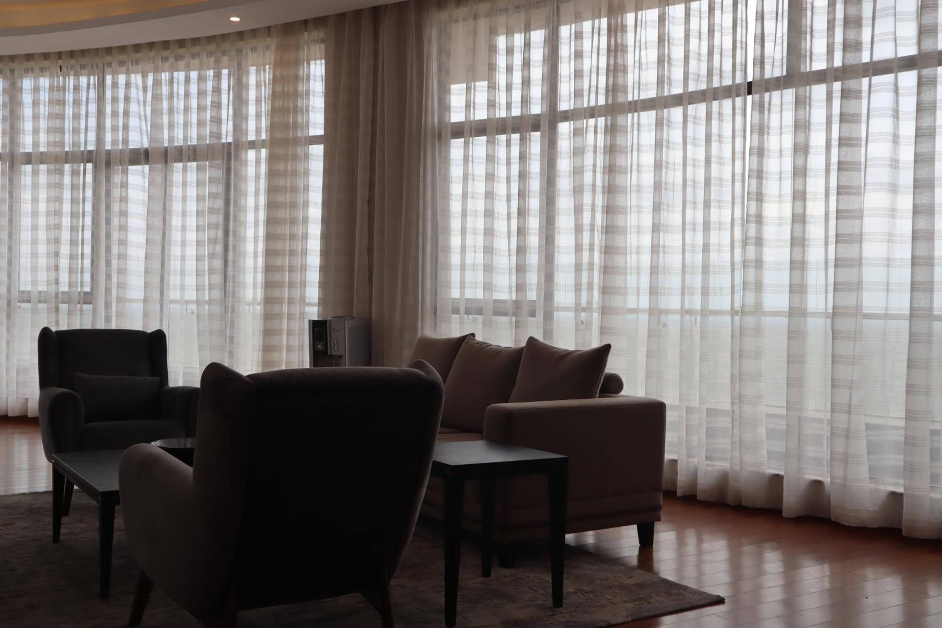 The Curve by Maskani Lifestyle