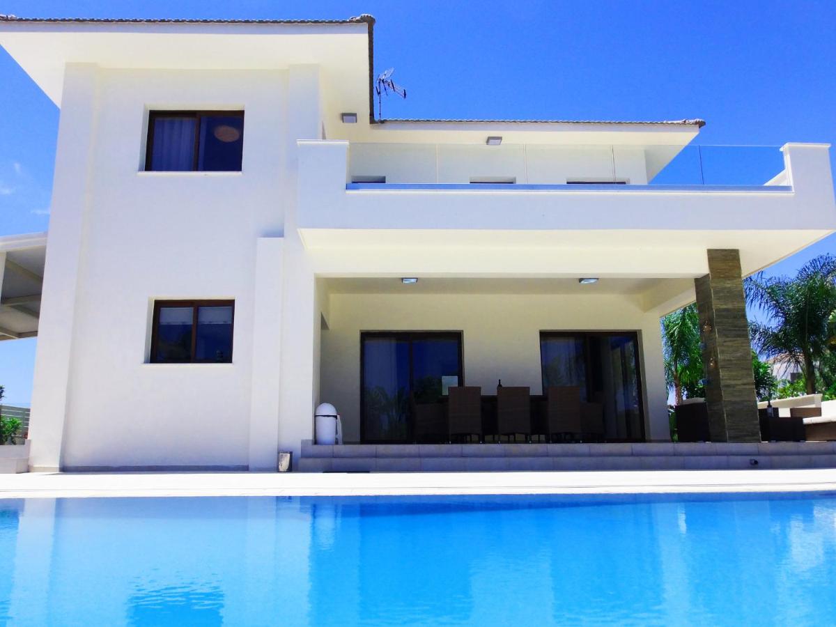 Protaras Villa Demetra