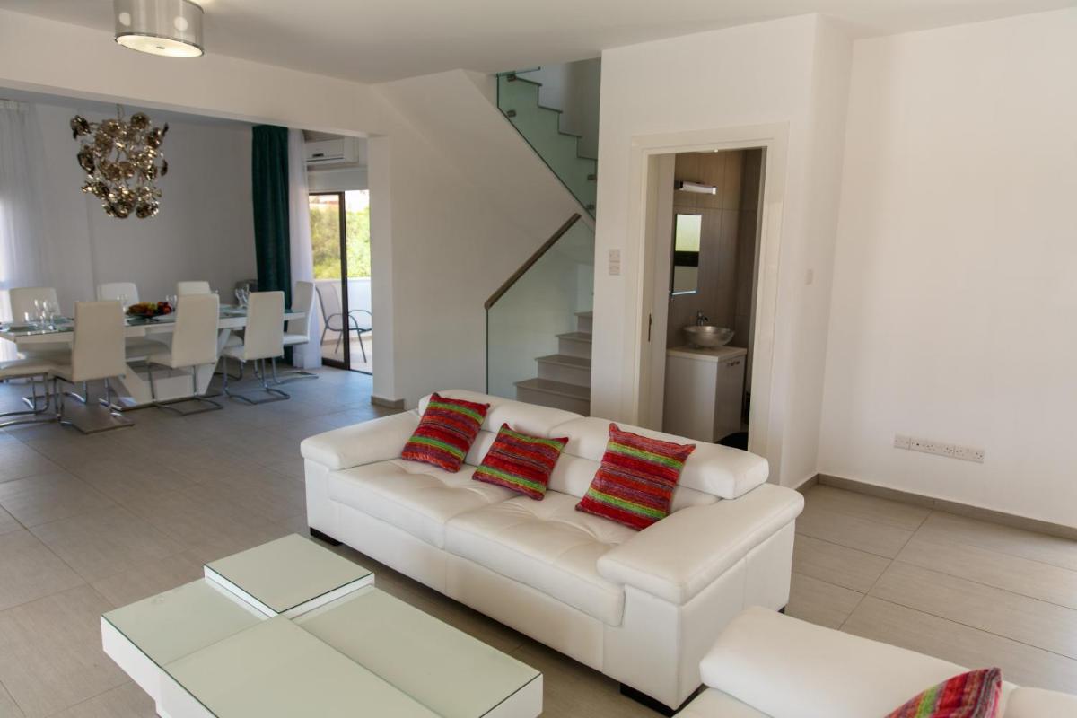 Protaras Villa Andreana view 5