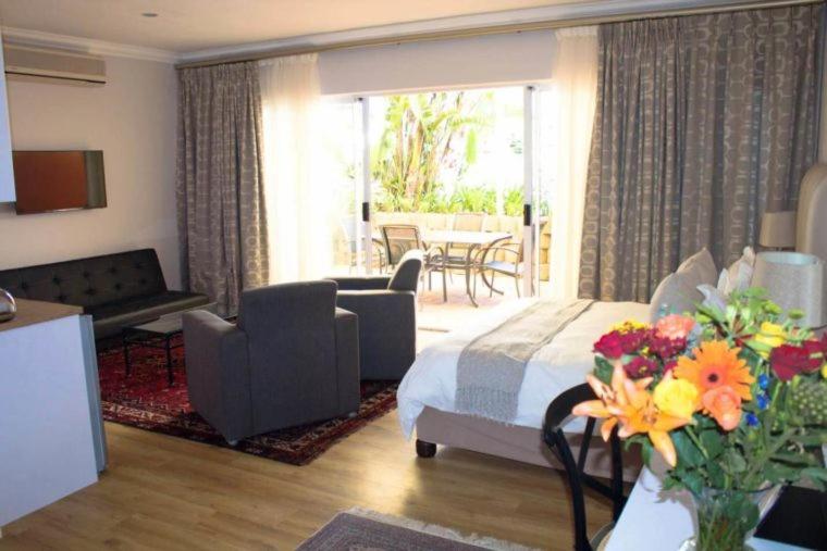 Cinnamon House Bed & Breakfast