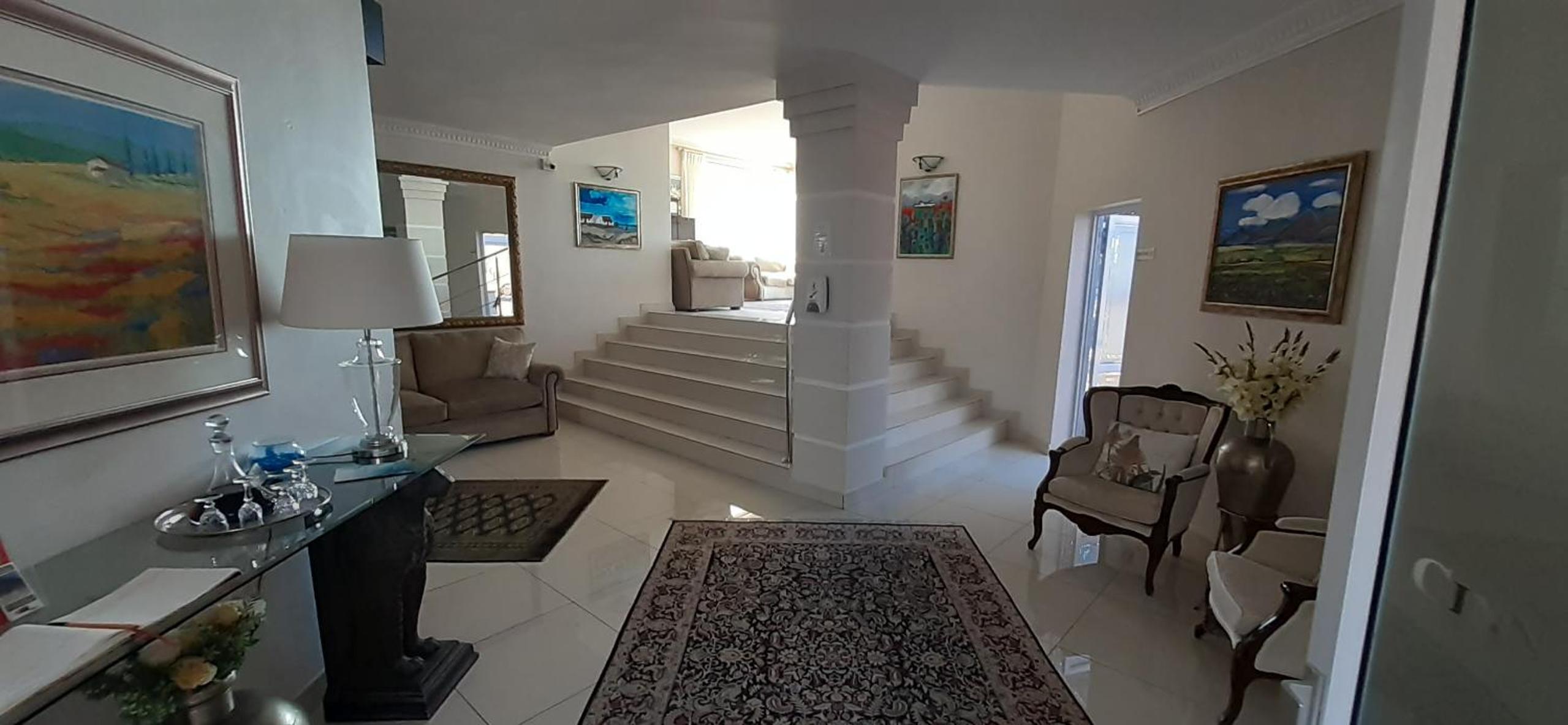 Cinnamon House Bed & Breakfast