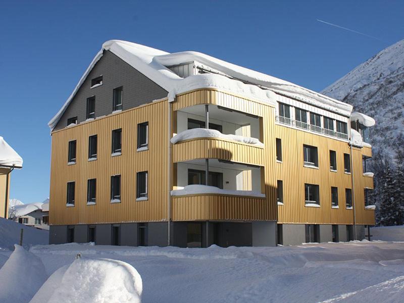 Hotel Realp-Andermatt 3,5 locali giardino privato In mezzo la natura, spettacolare per appassionati montanbike, pesca ecc In inverno fai sci di fondo dal giardin - Image 1