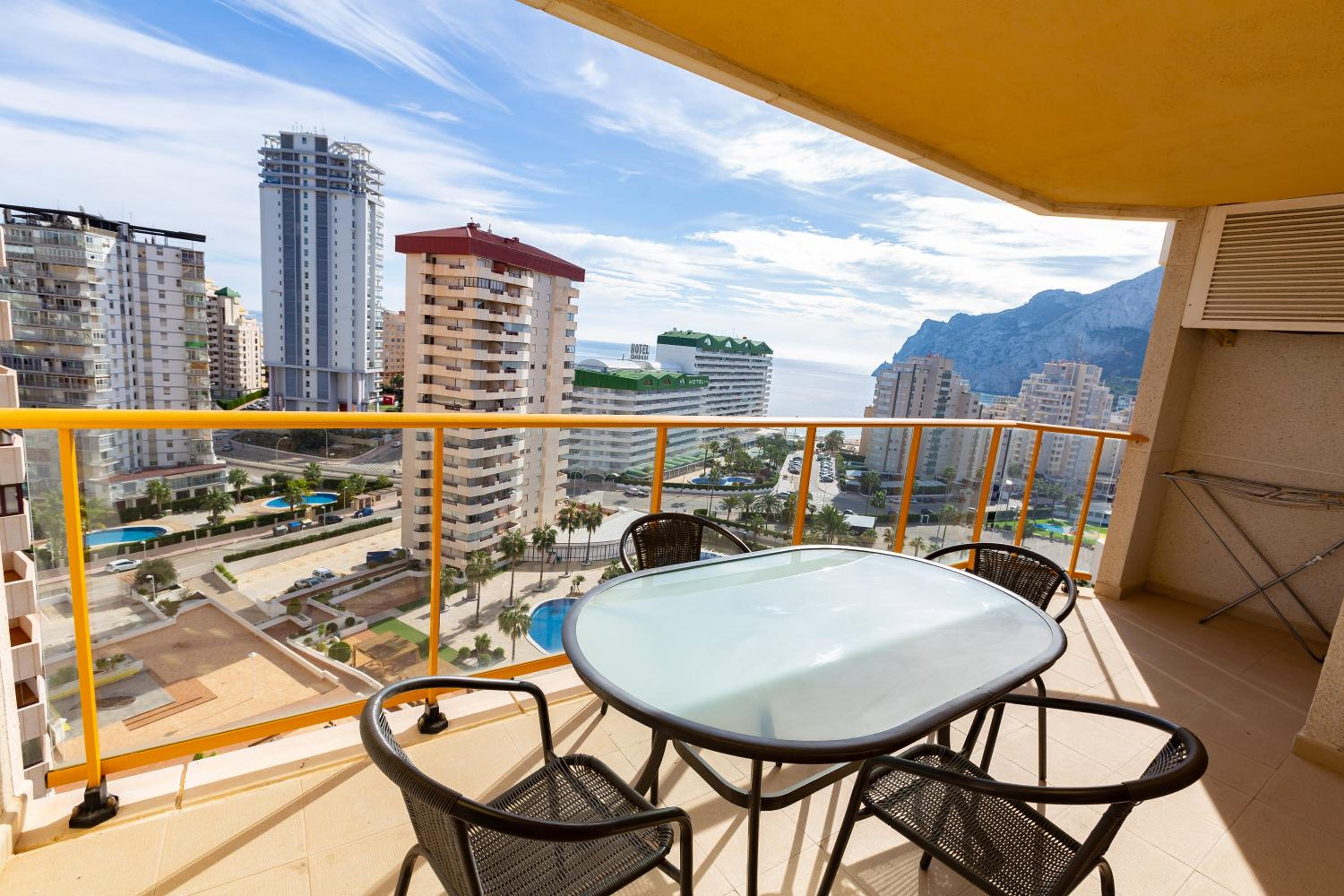 Ambar Beach Morpar Calp view 4