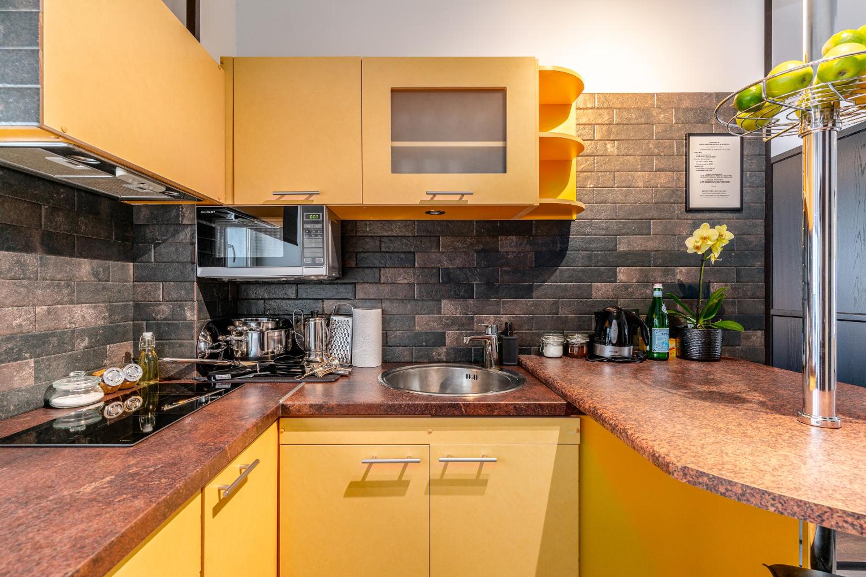 Green Garden & Private Parking Apartments with Playground 照片第 123 張,共 212 張