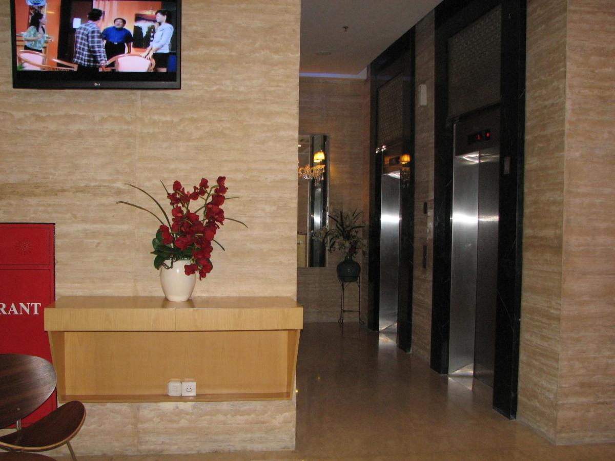 hotel reception