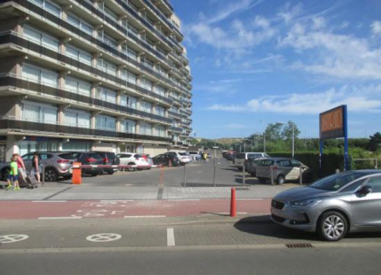 Studio Astrid at 100 meter from sea with Parking place