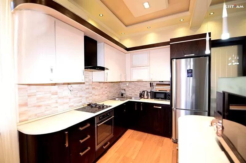 Republic Square Appartment