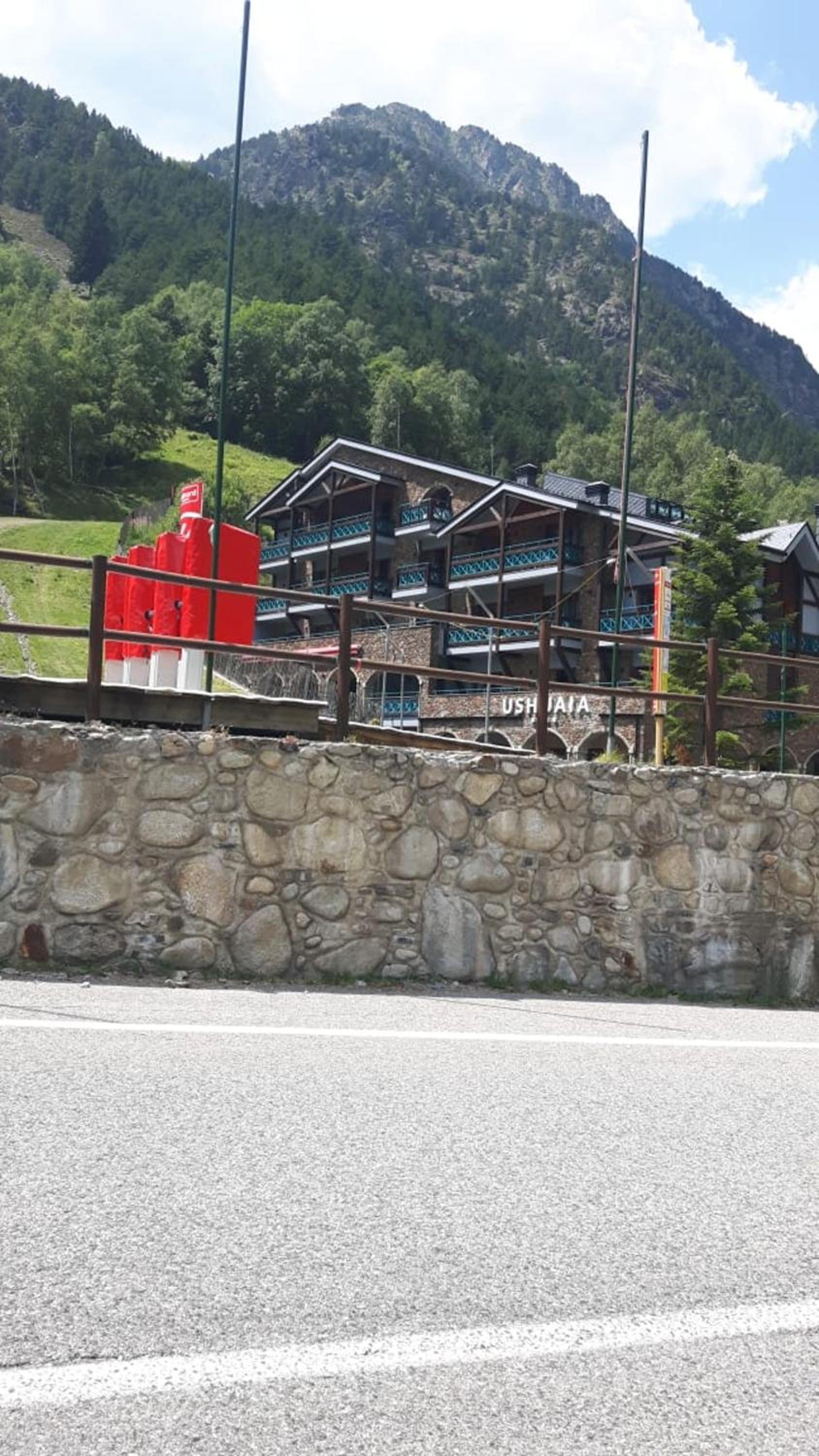 Modern studio in Arinsal of 40 m² with mountain view