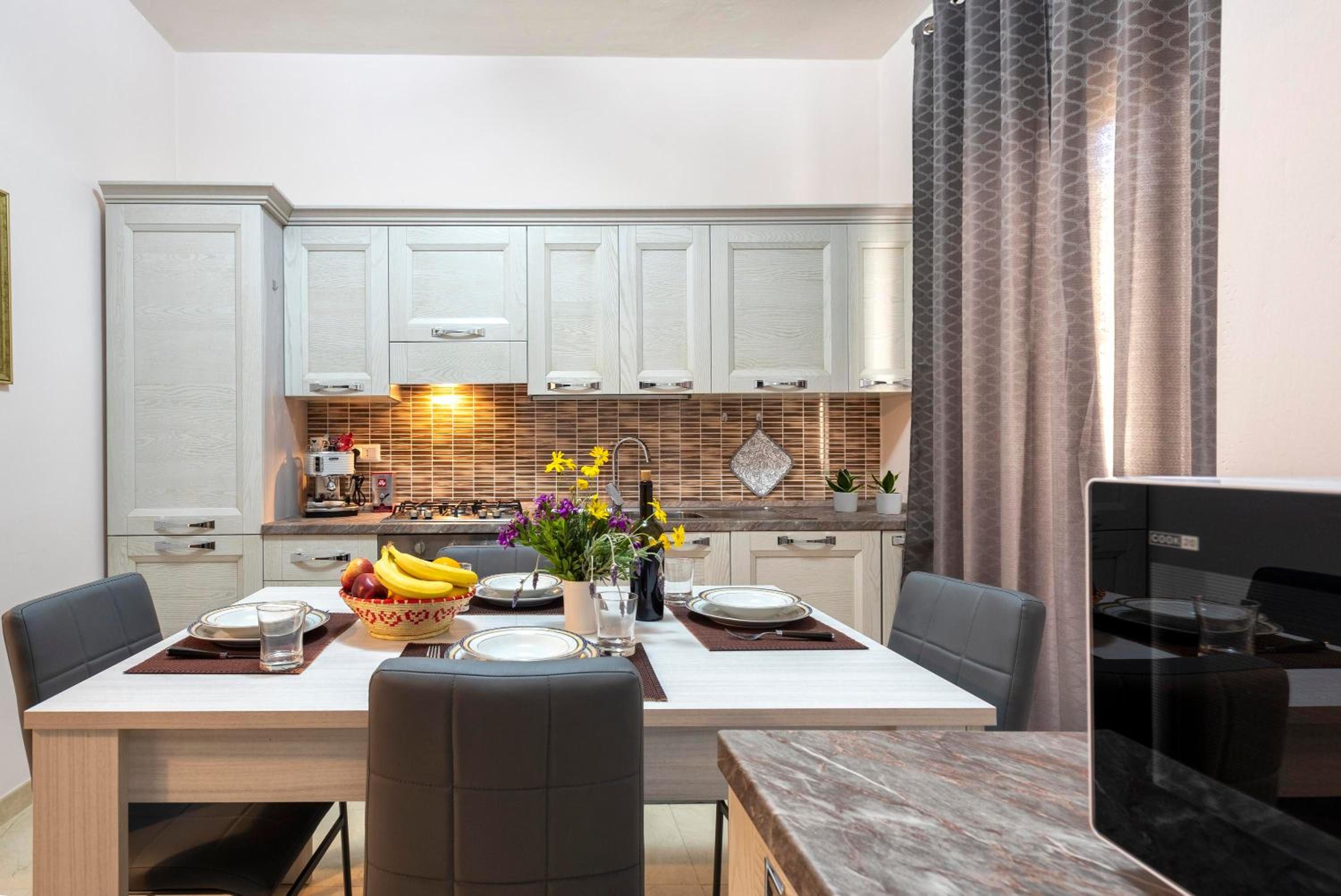 Alghermanzoni en Alghero — kitchen