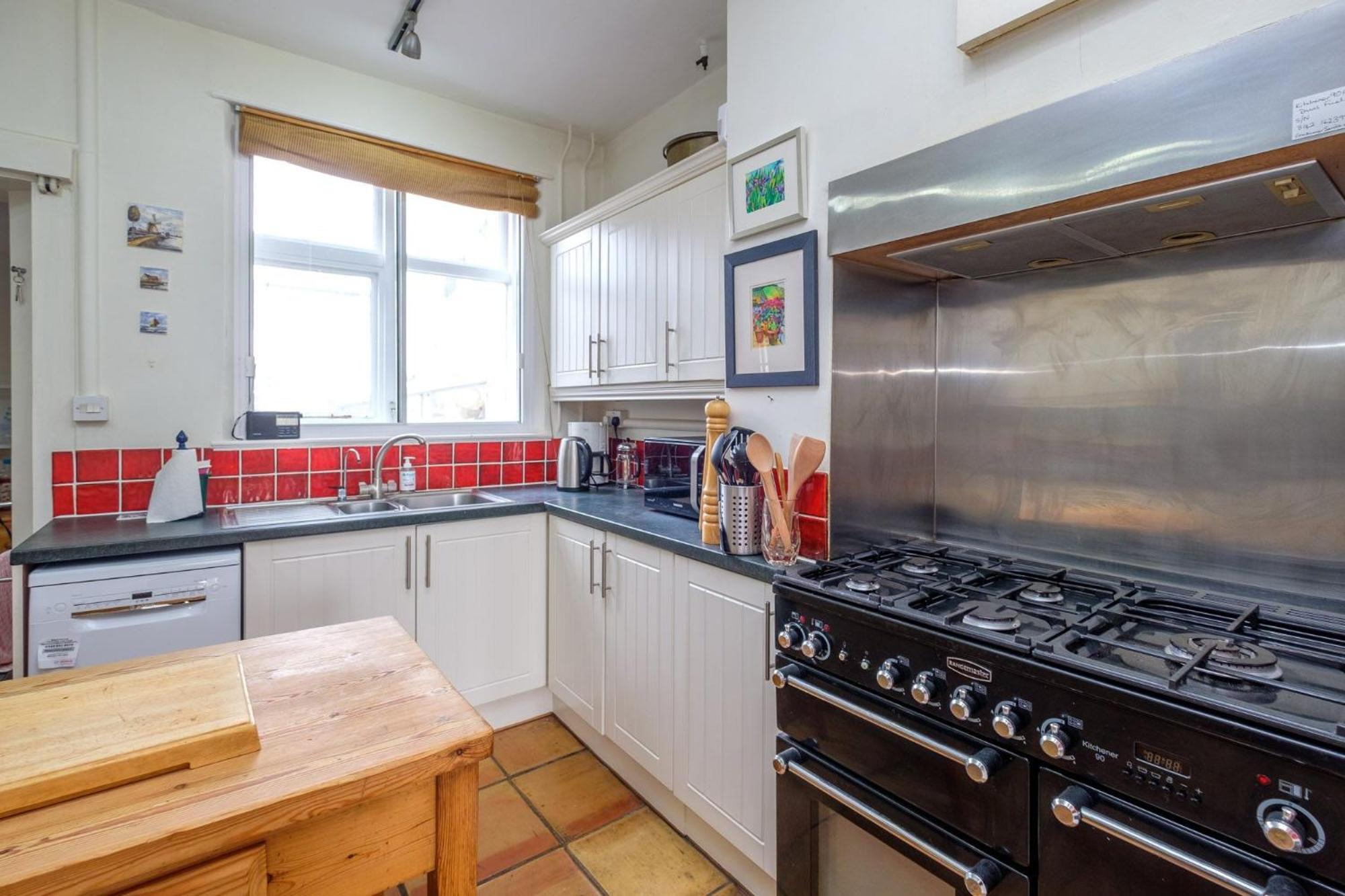 Beach House - Aldeburgh Coastal Cottages view 3